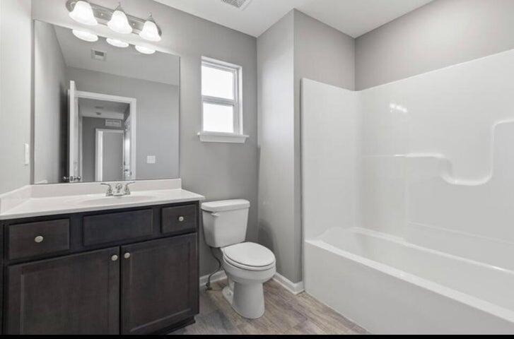 8165 Driftwood Loop Property Photo 7
