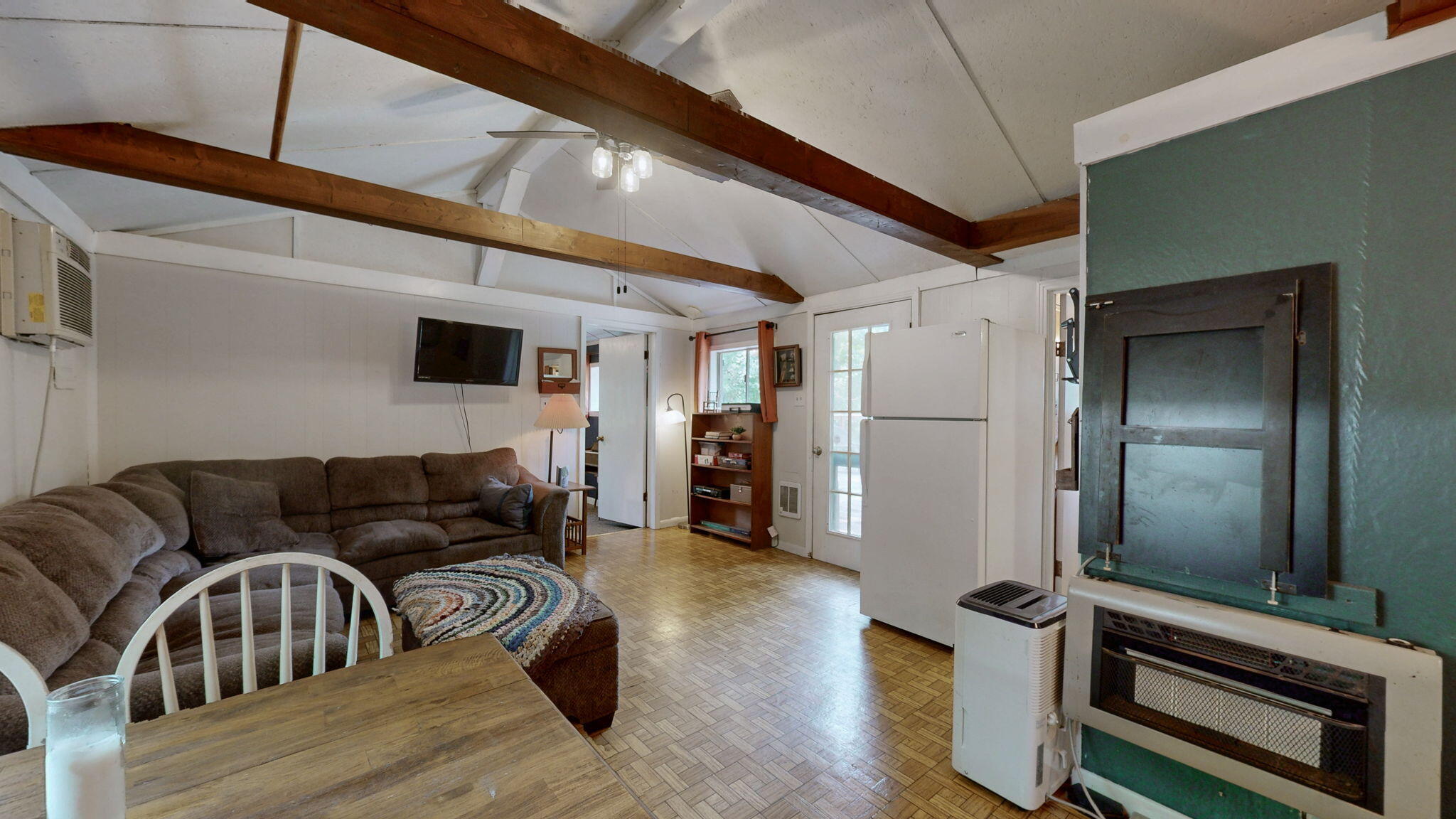 33 Canal Drive Property Photo 6