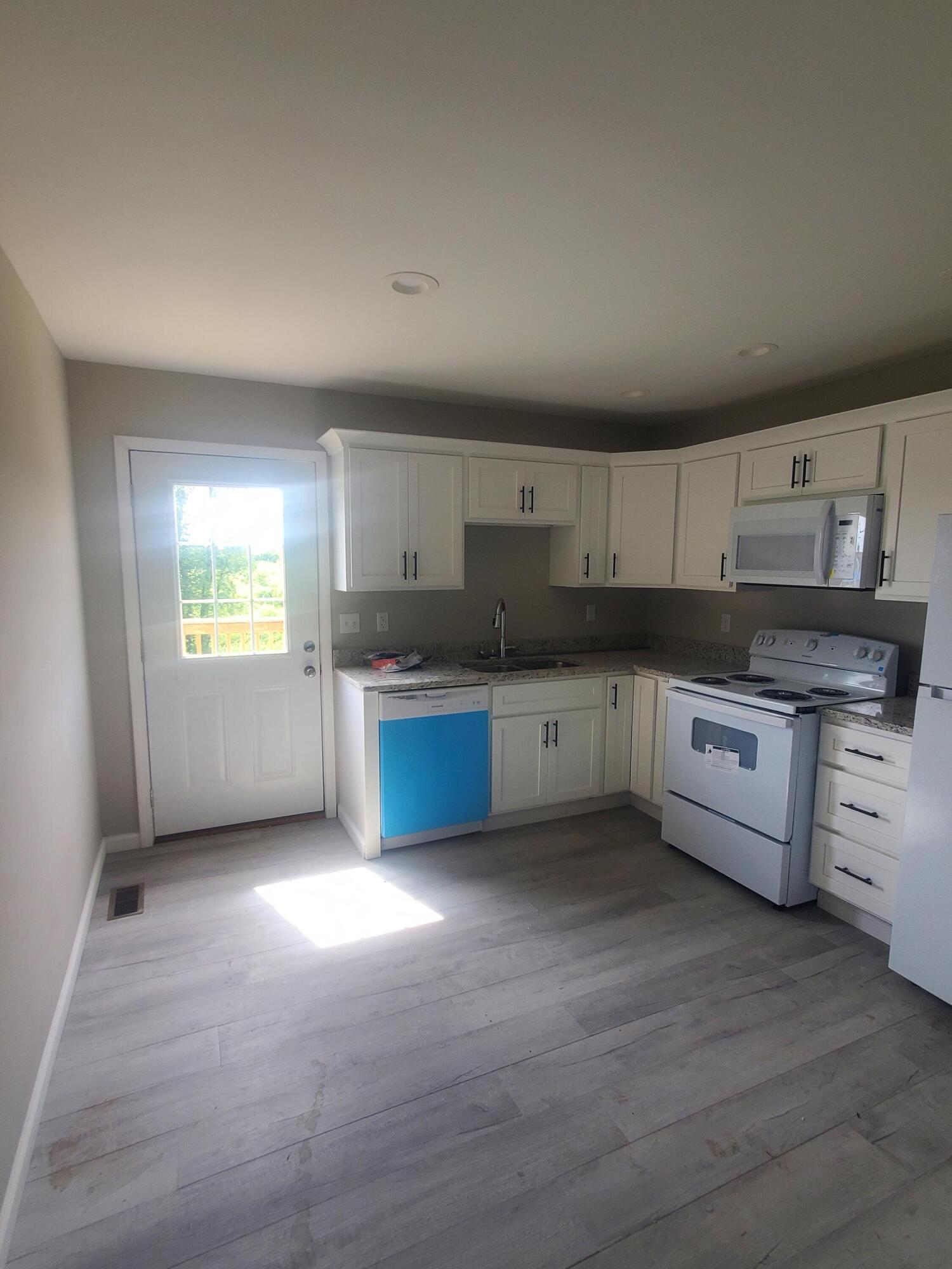 314 Park Avenue A Property Photo 16