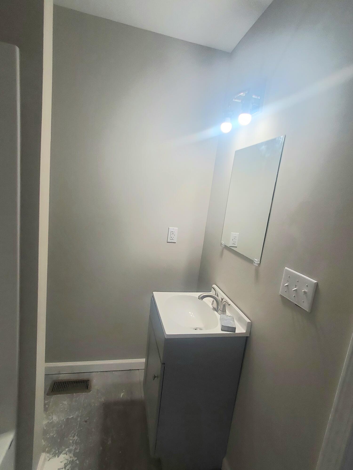 314 Park Avenue A Property Photo 22