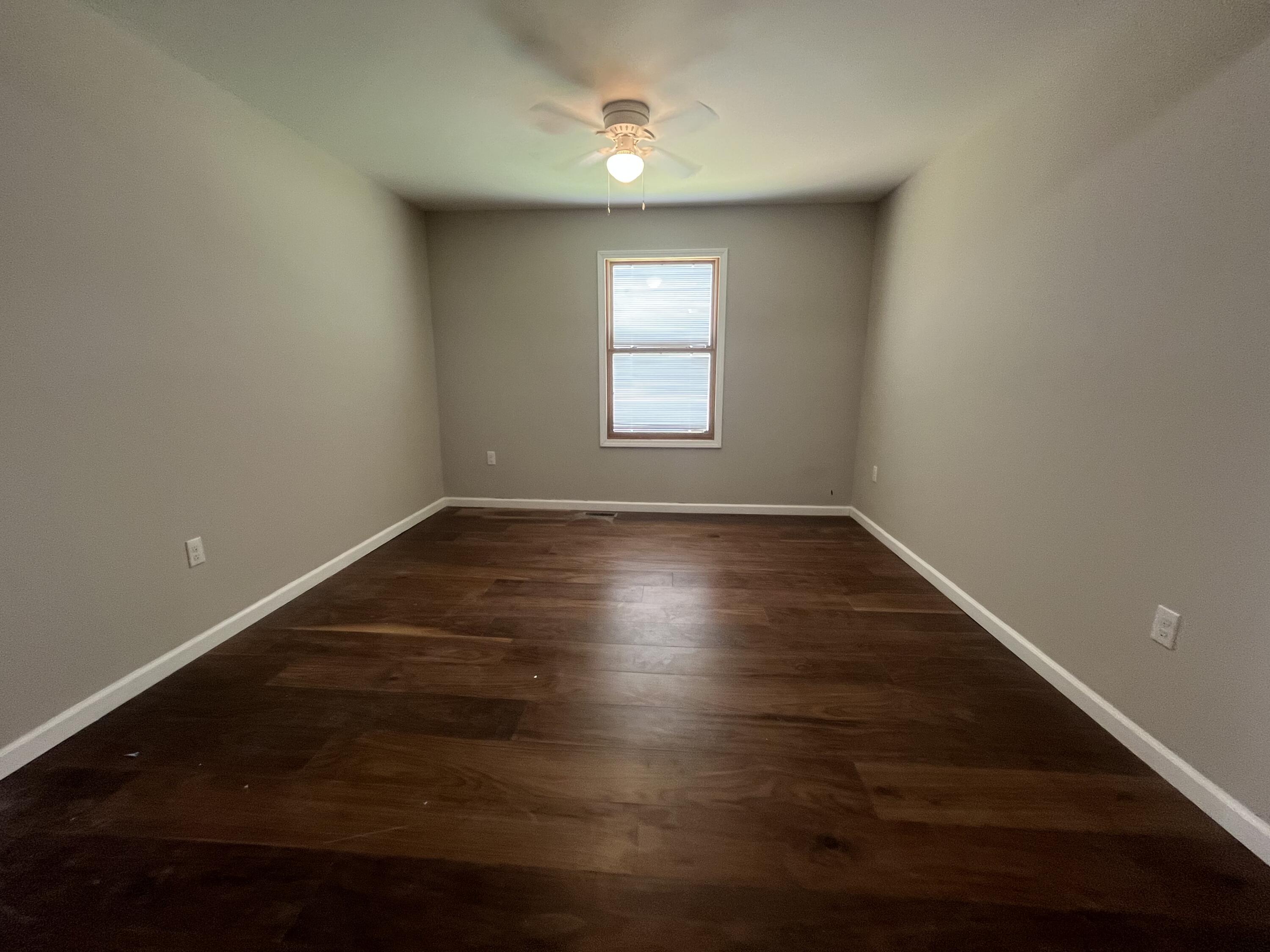 314 Park Avenue B Property Photo 13