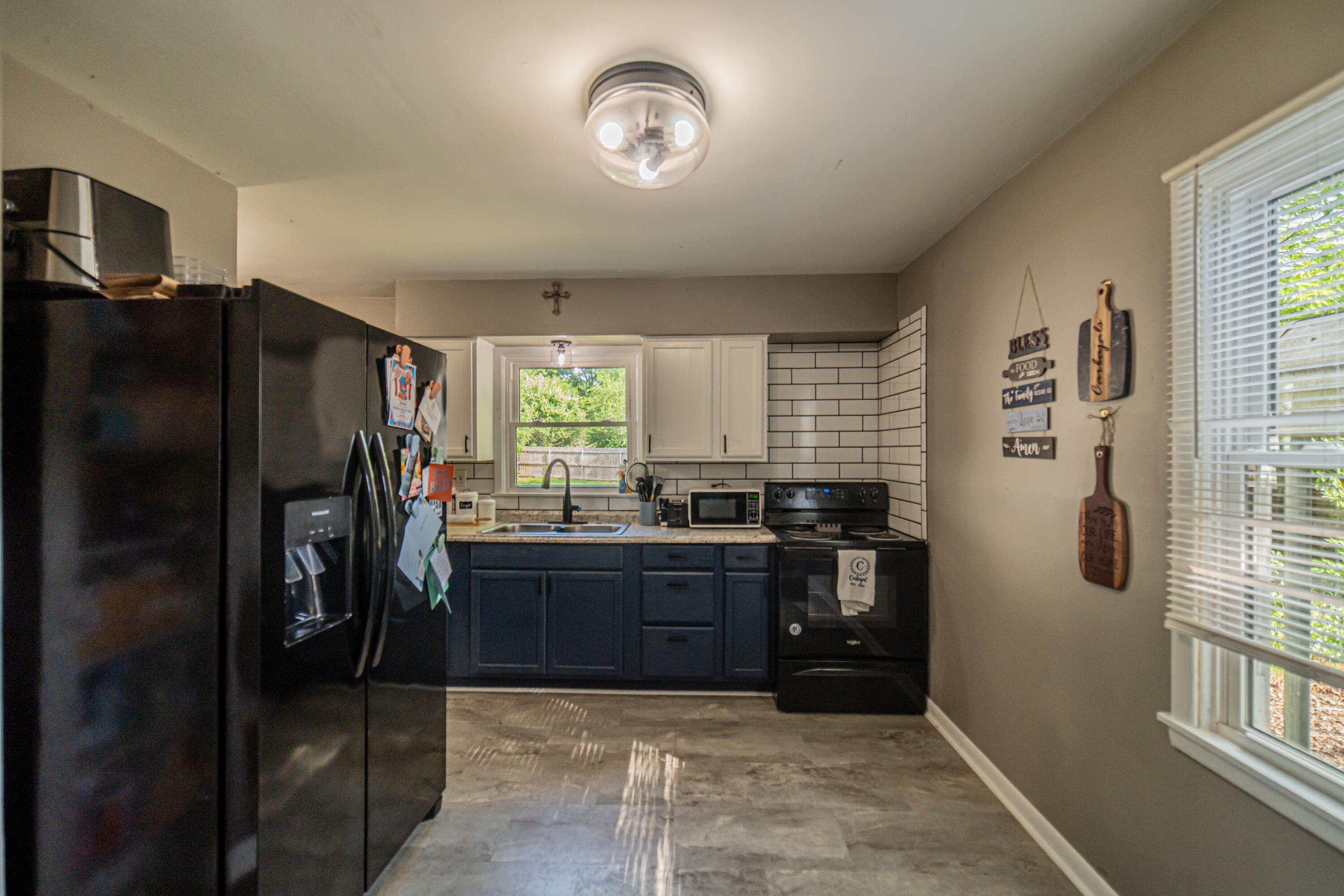3209 Rucker Avenue Property Photo 5