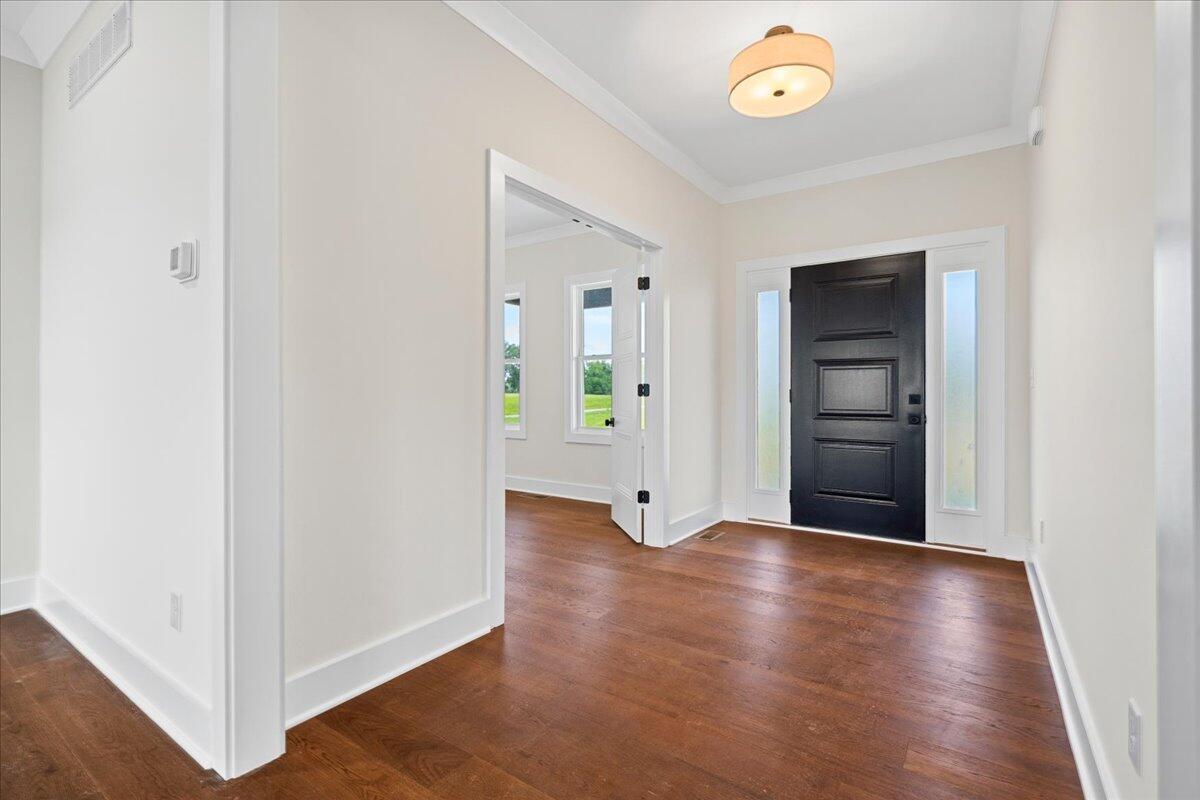 200 Maple Lawn Circle Property Photo 11