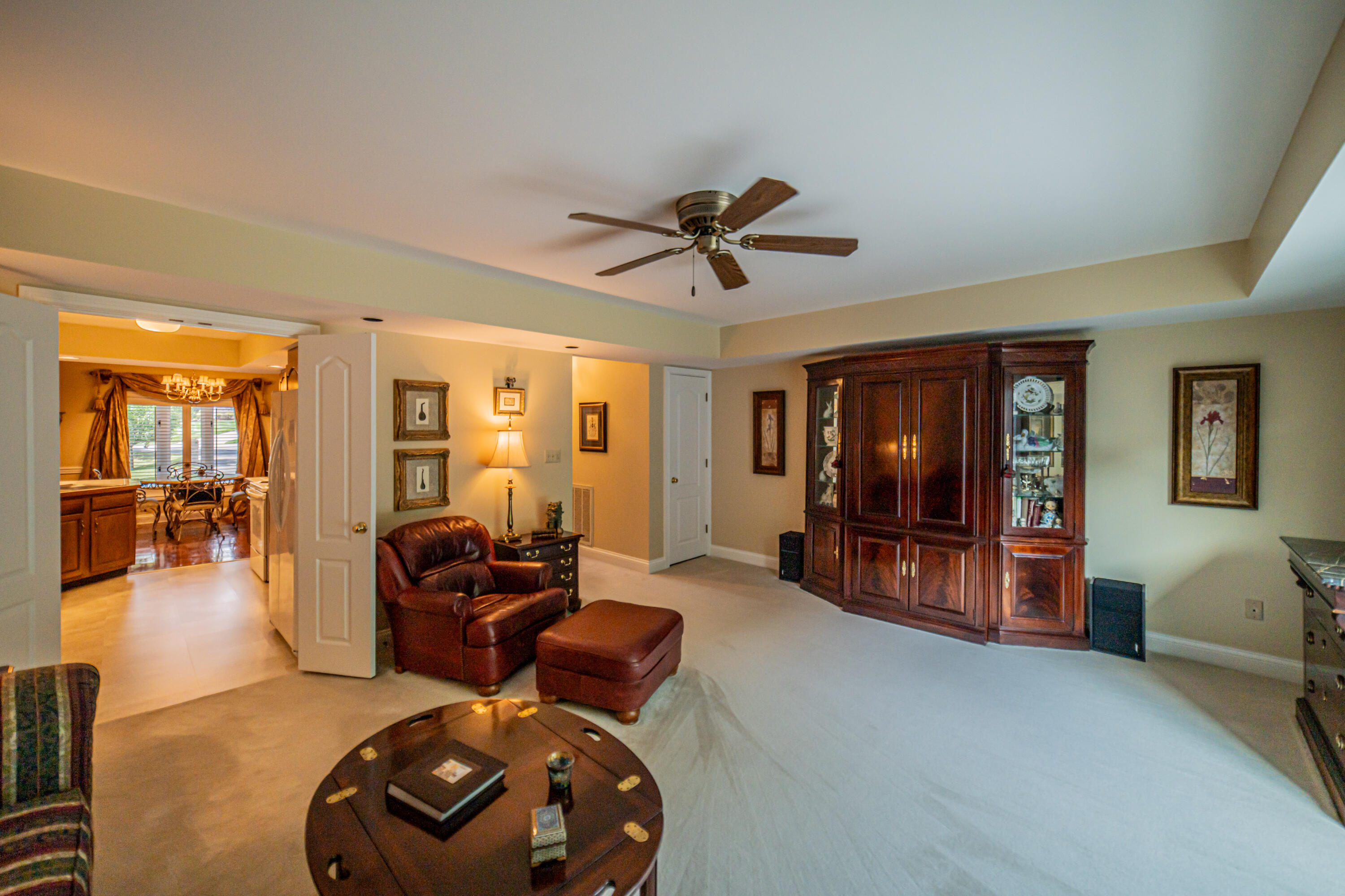 914 Stonebrook Drive Property Photo 11