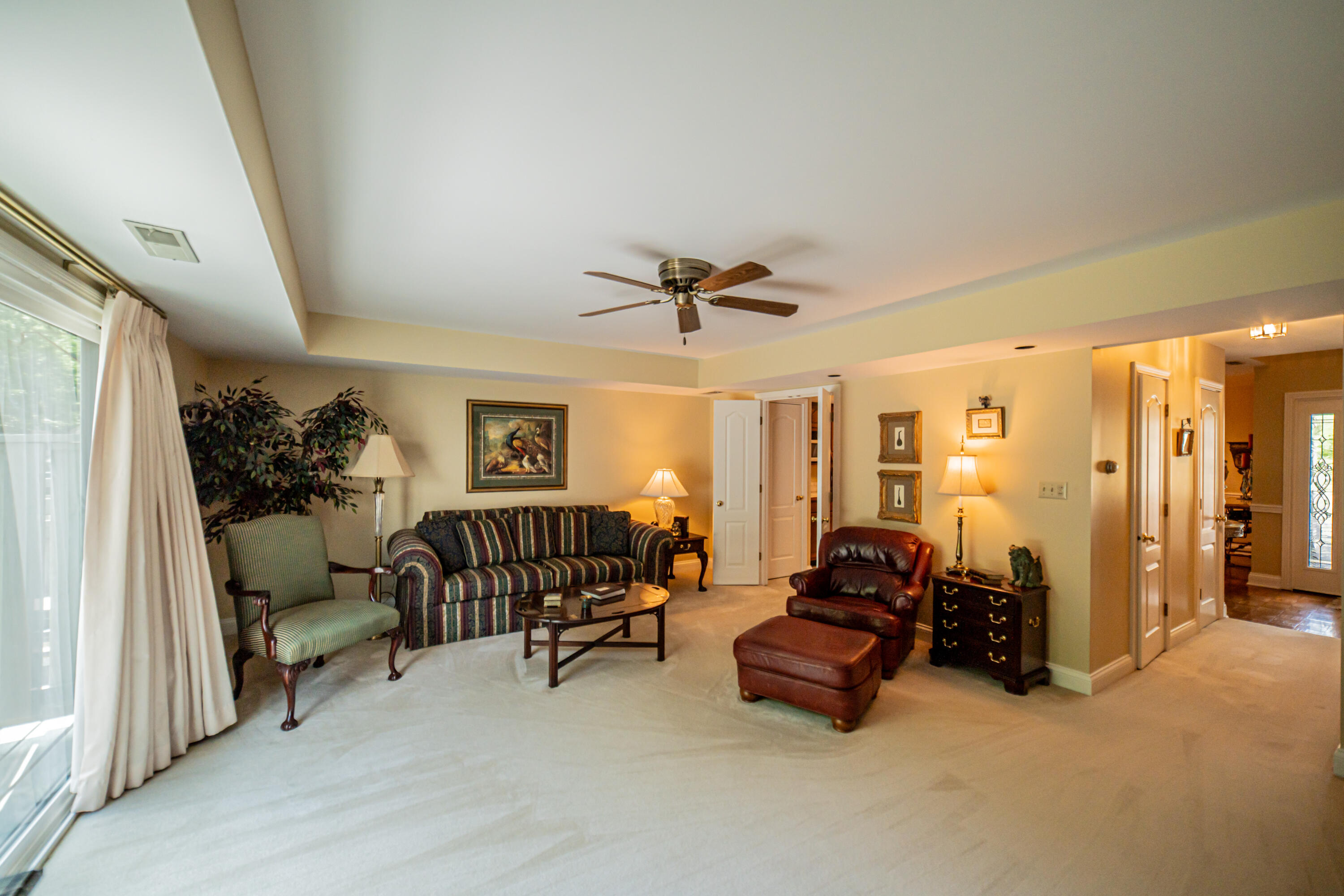 914 Stonebrook Drive Property Photo 12