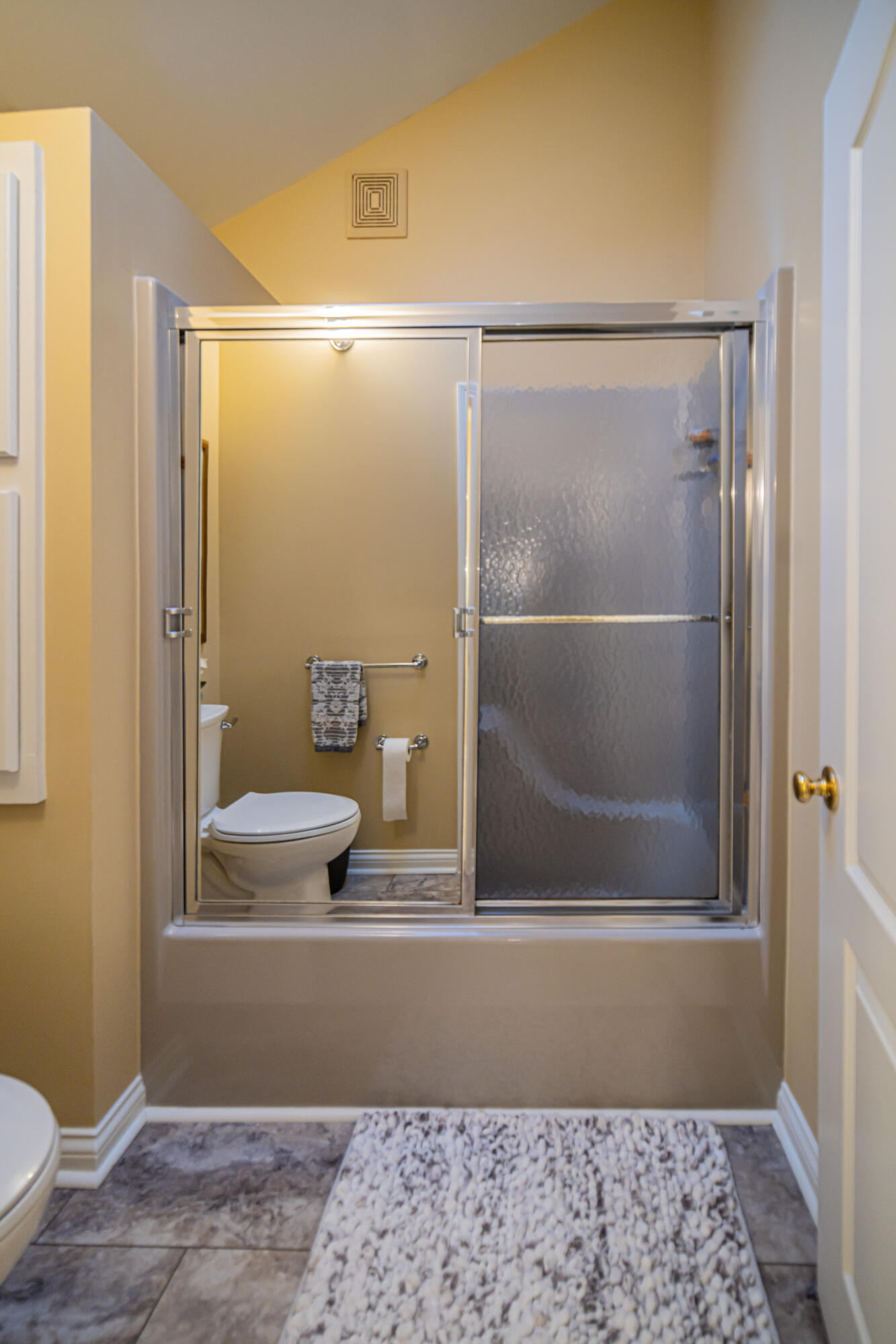 914 Stonebrook Drive Property Photo 19
