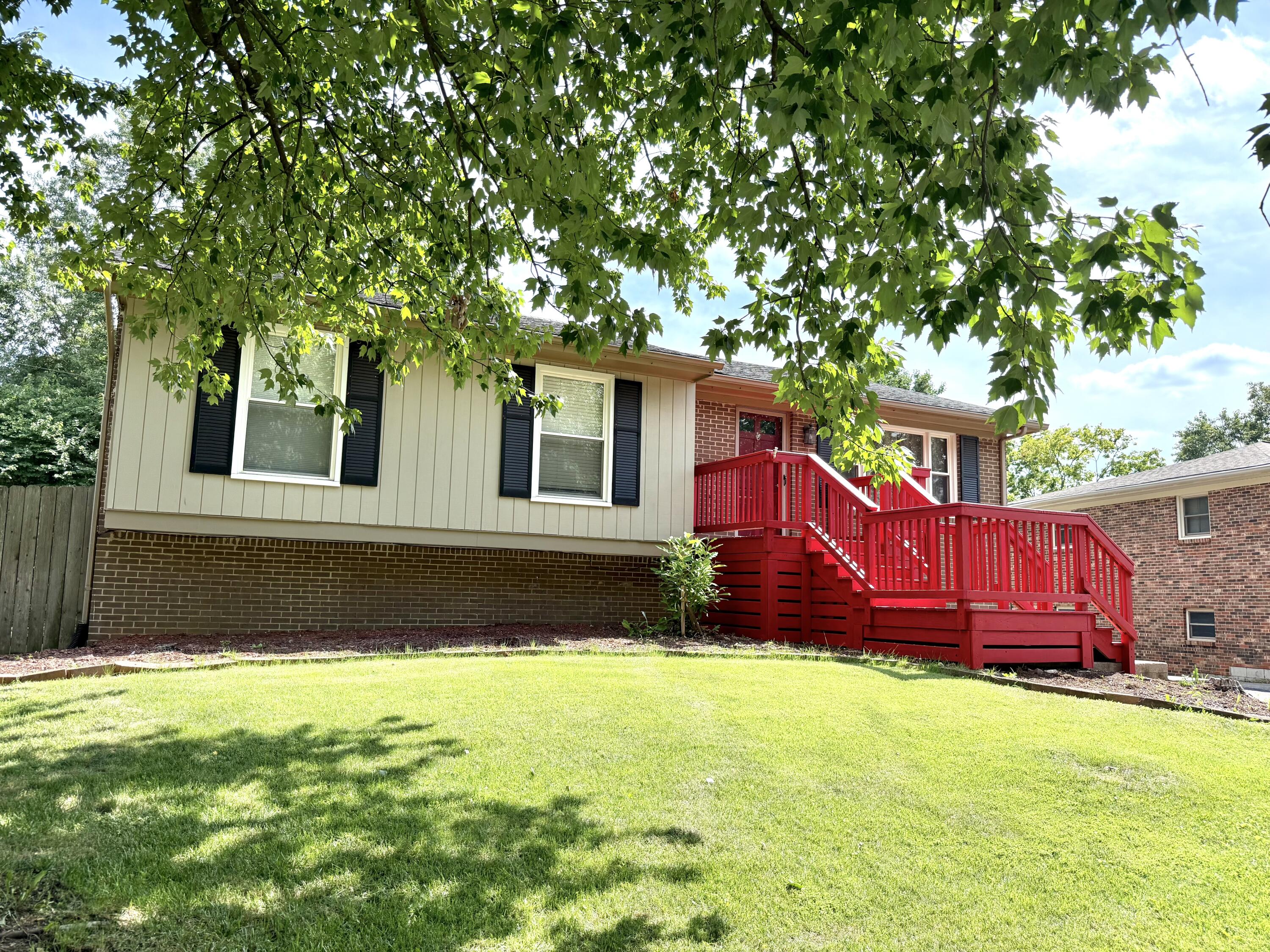 450 Osprey Circle Property Photo 2