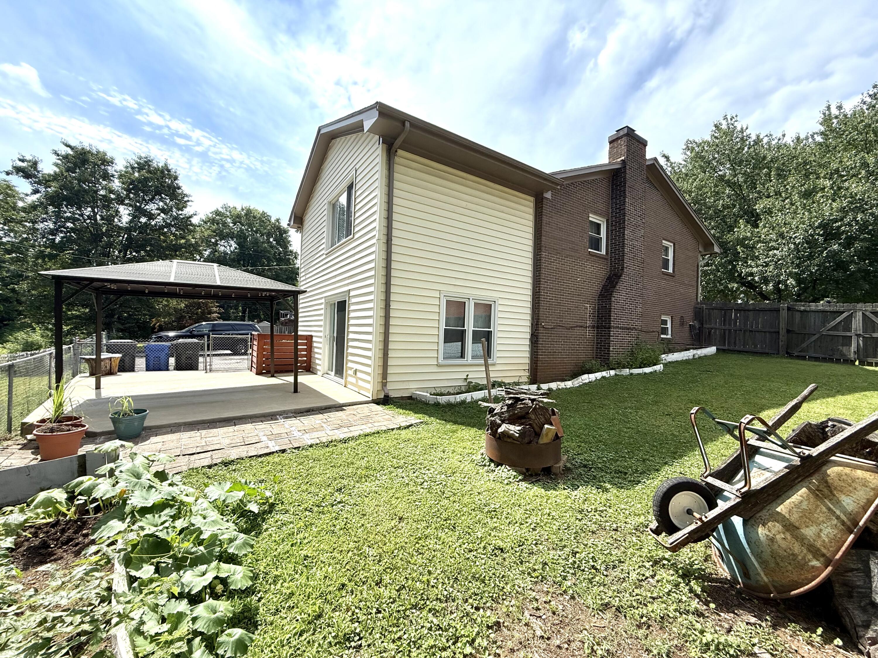 450 Osprey Circle Property Photo 3