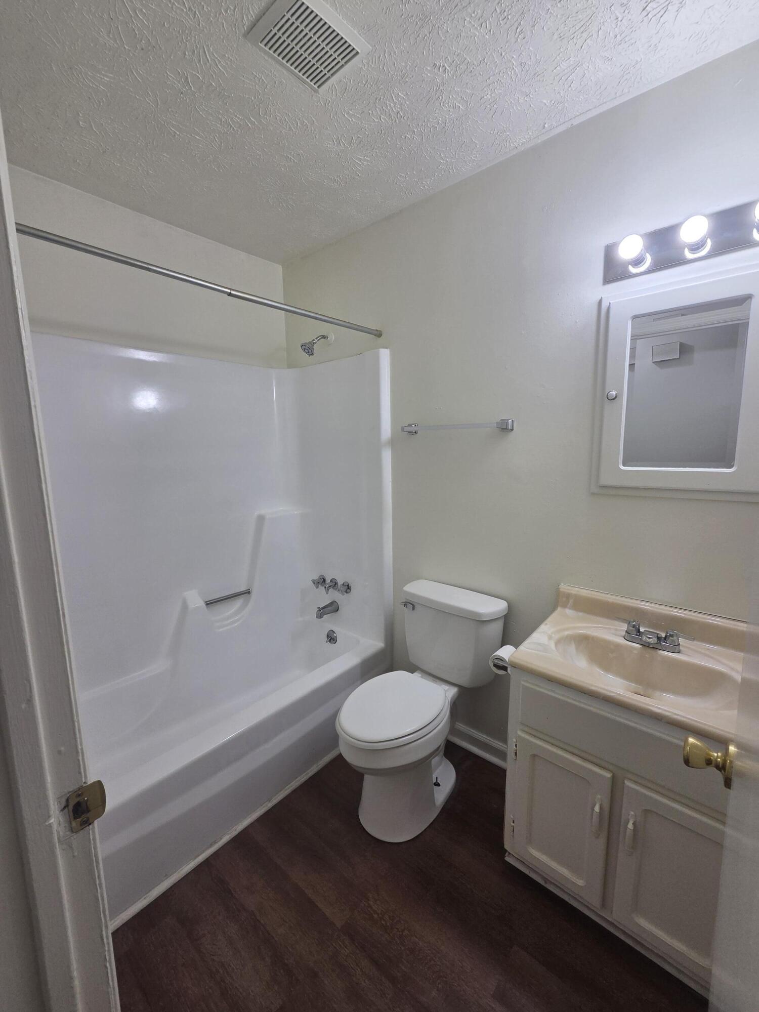 3777 Red River Drive Property Photo 6
