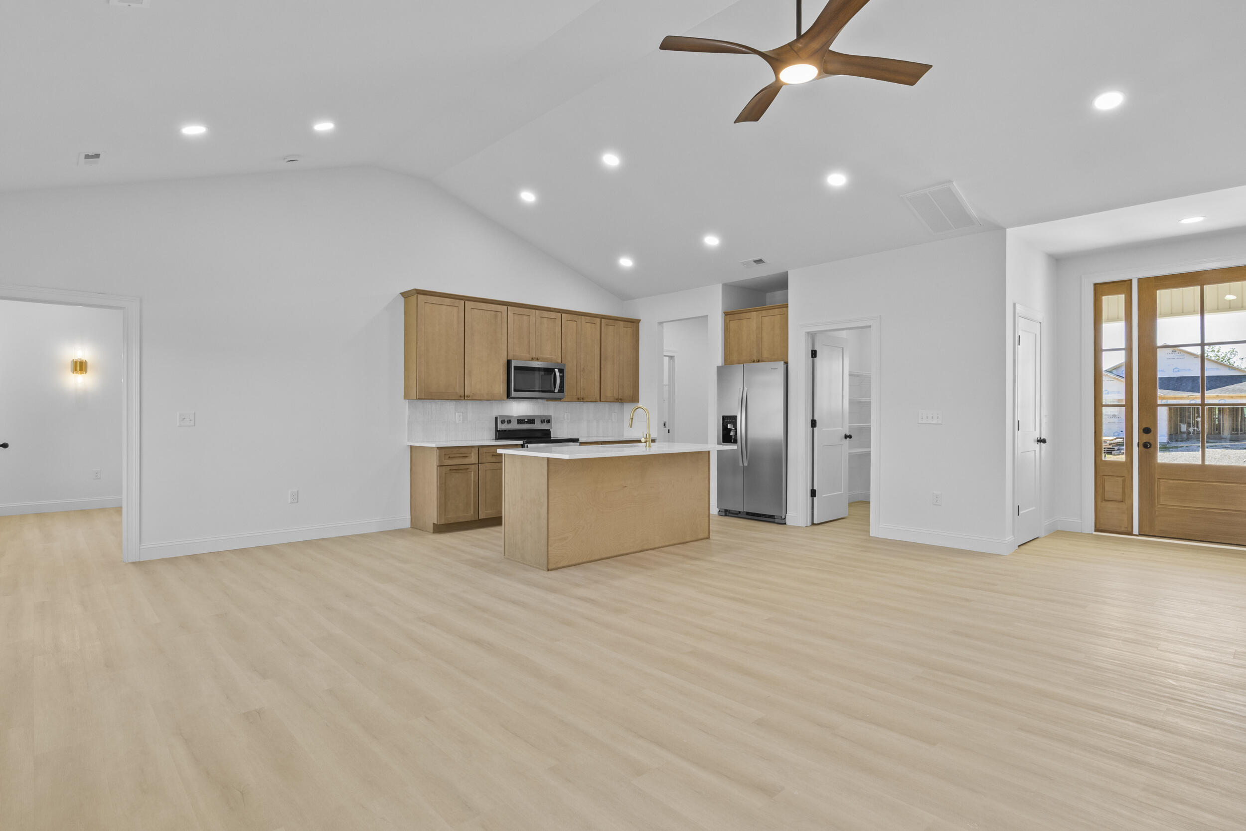 334 Mohegan Trail Property Photo 8