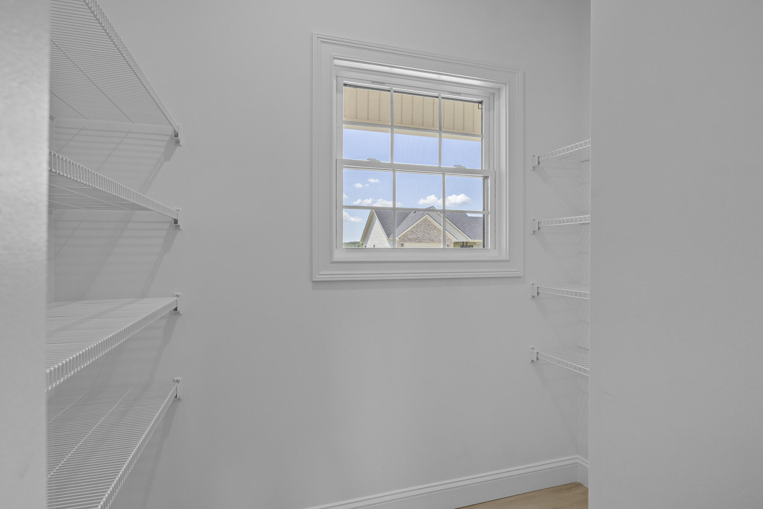 334 Mohegan Trail Property Photo 13