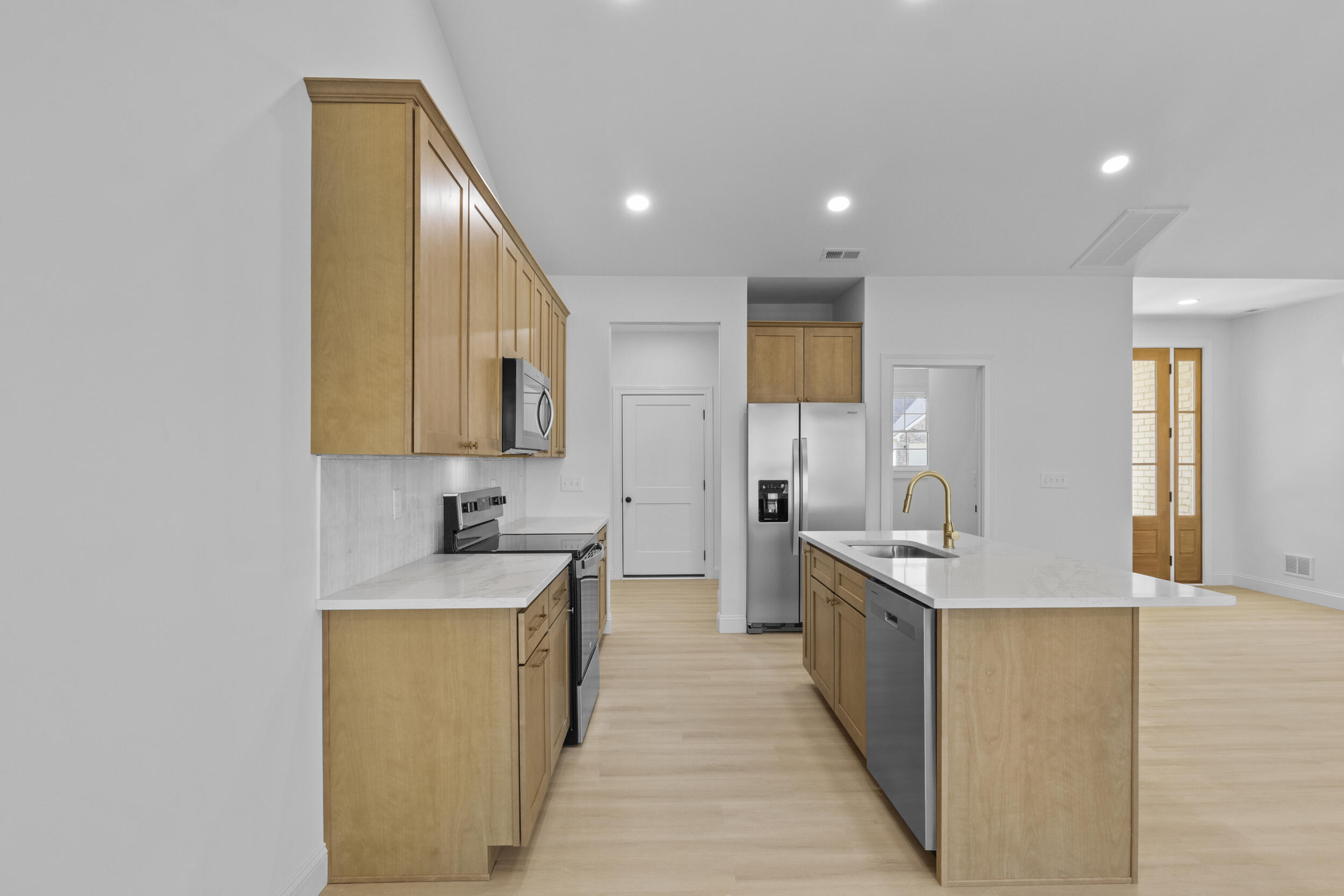334 Mohegan Trail Property Photo 14