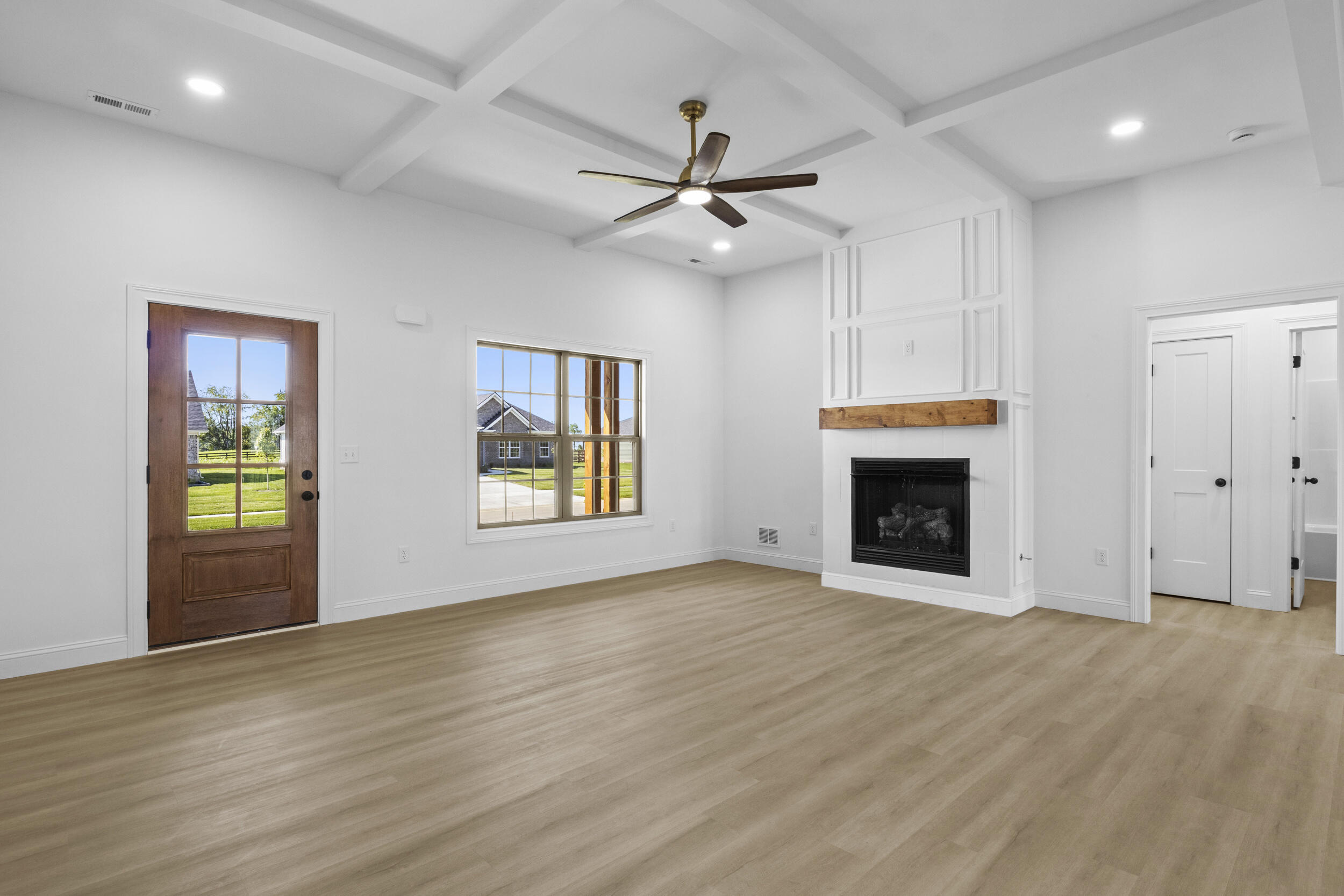 332 Mohegan Trail Property Photo 10