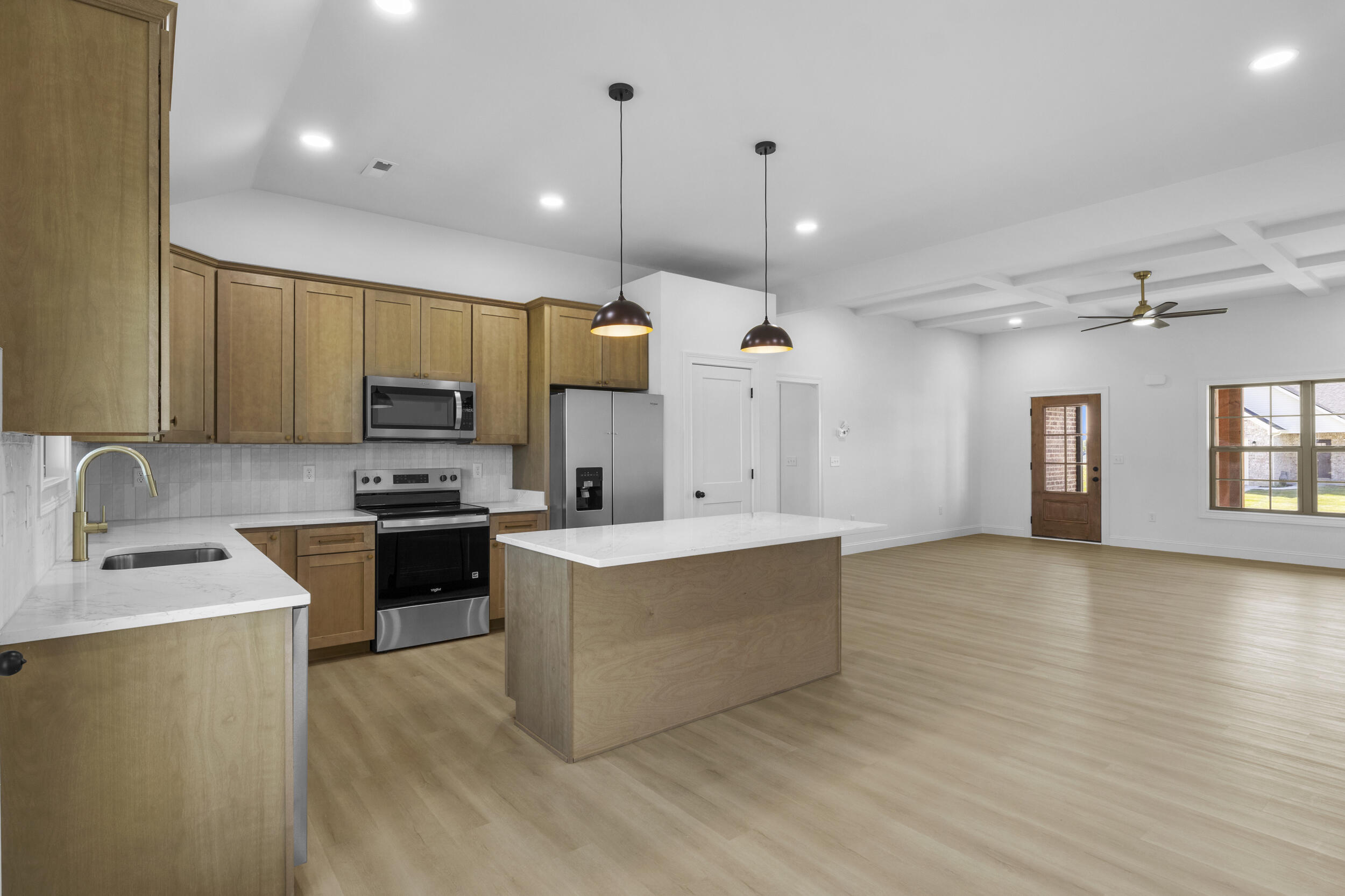 332 Mohegan Trail Property Photo 13