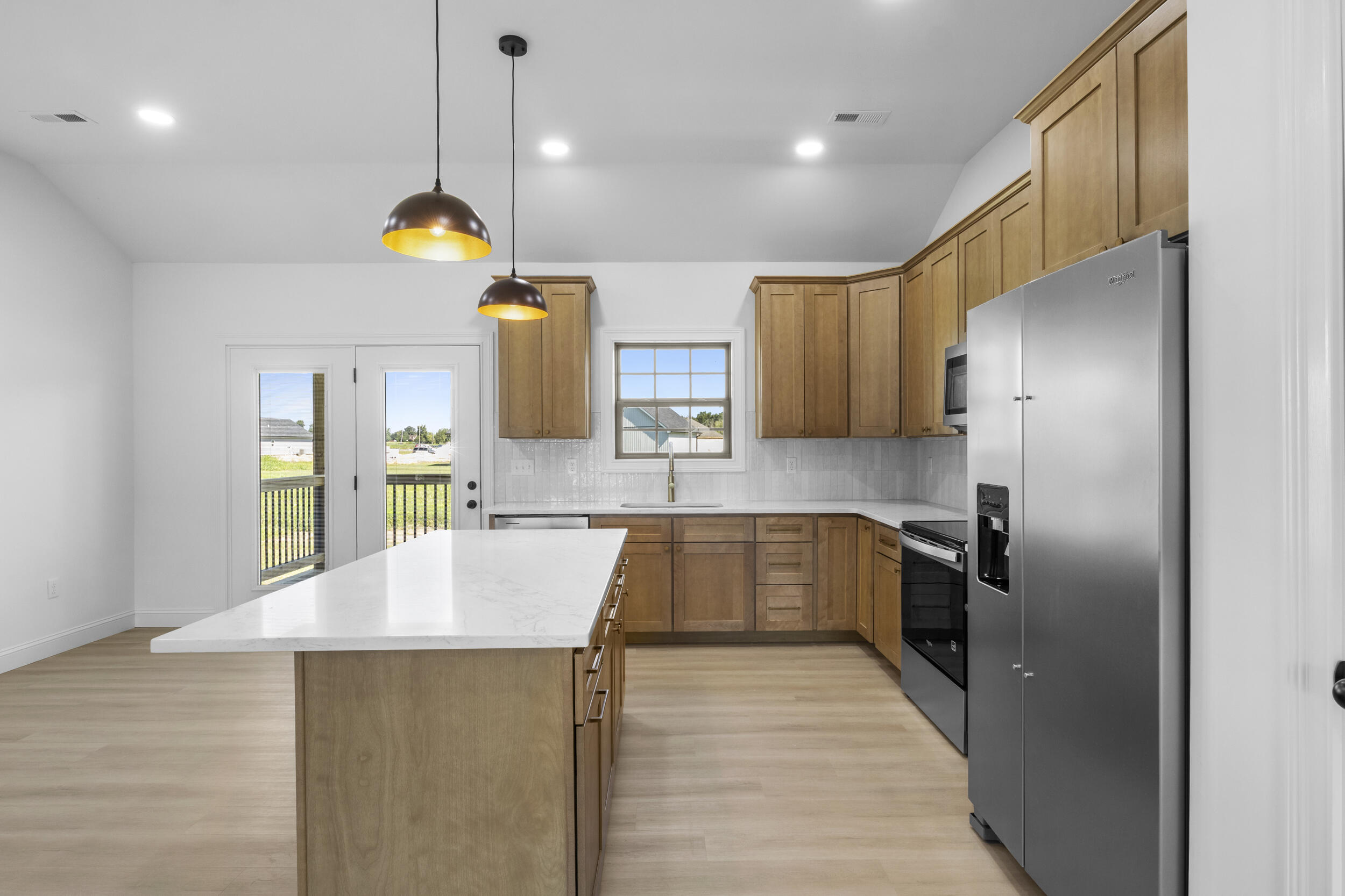 332 Mohegan Trail Property Photo 14