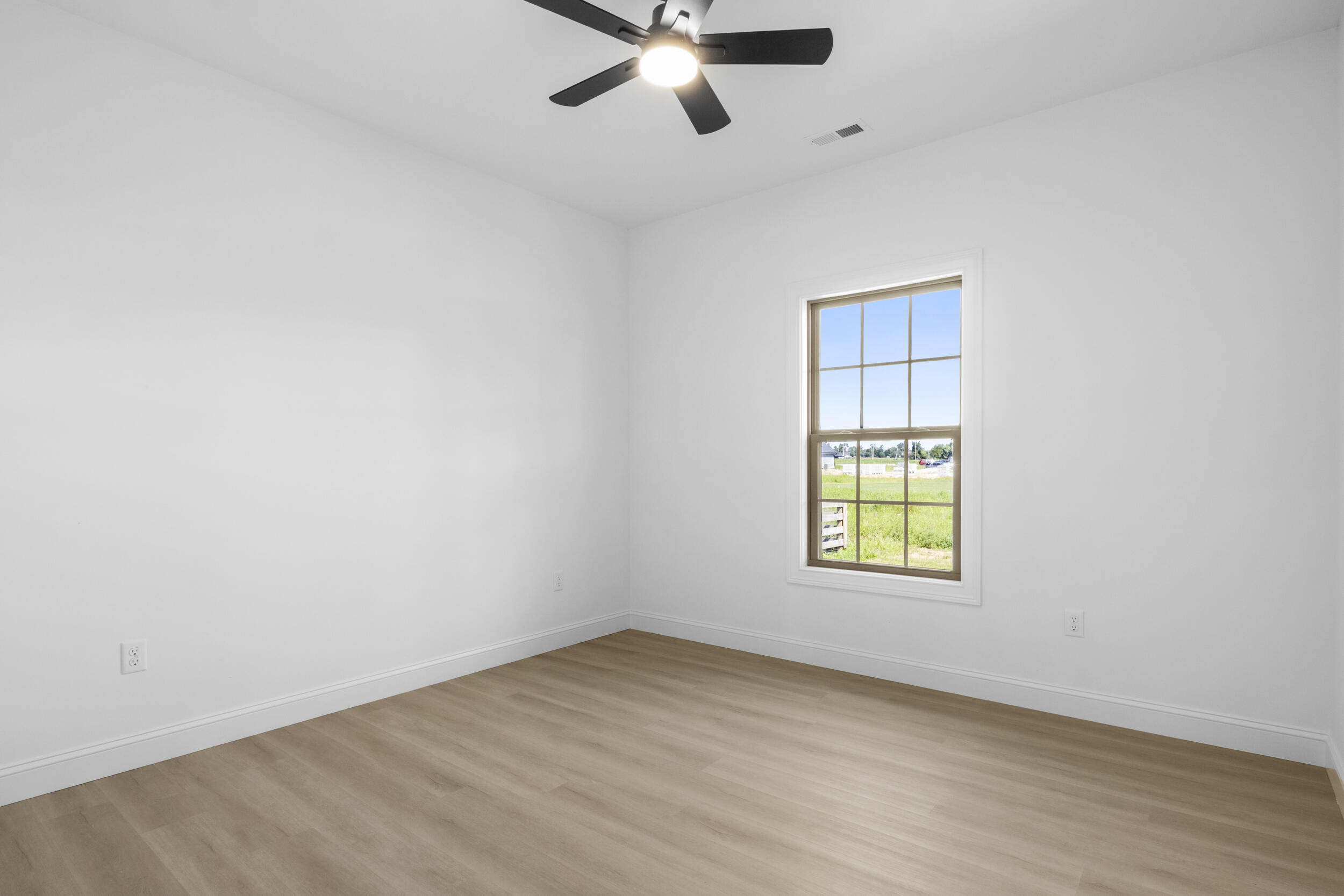 332 Mohegan Trail Property Photo 19