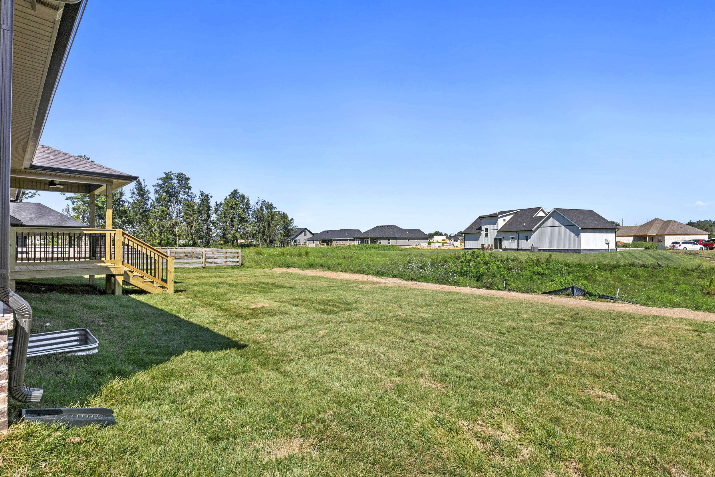 332 Mohegan Trail Property Photo 31