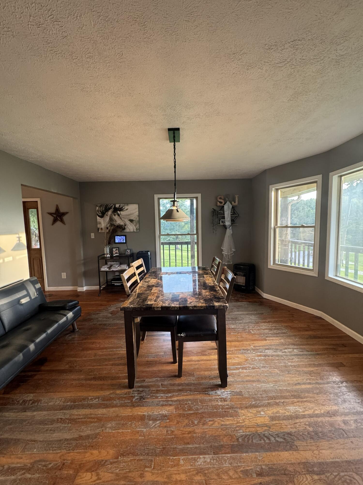50 Caitlyn Court Property Photo 17