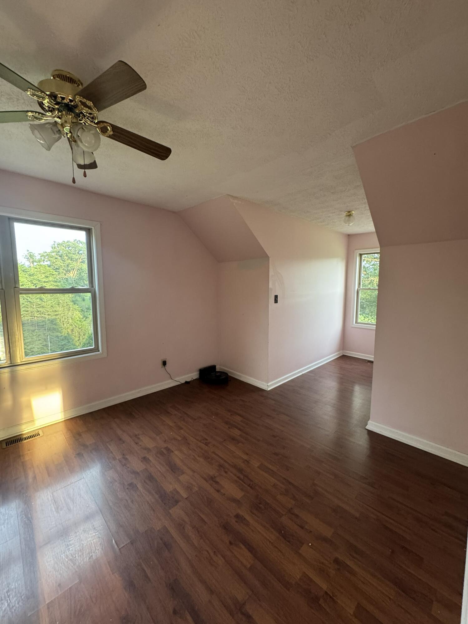 50 Caitlyn Court Property Photo 28