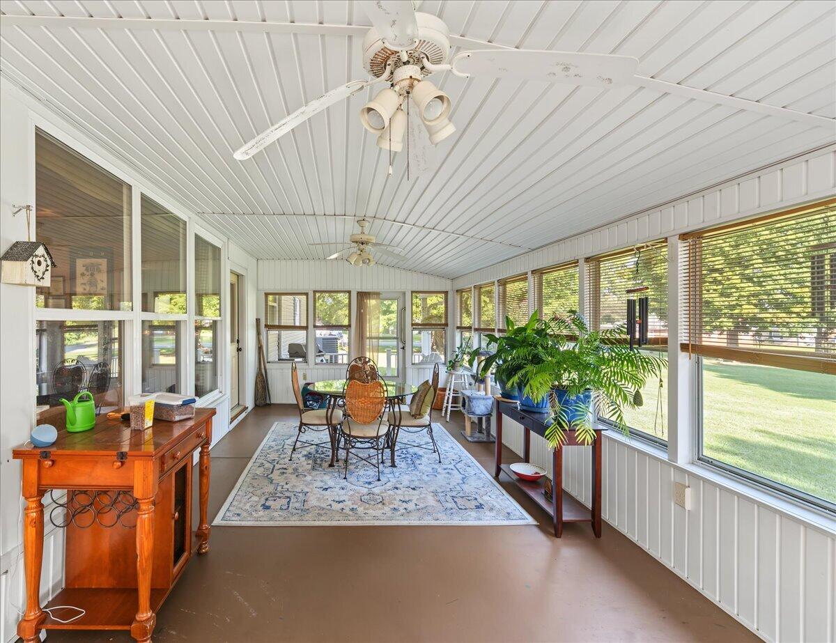 102 Maplewood Drive Property Photo 39