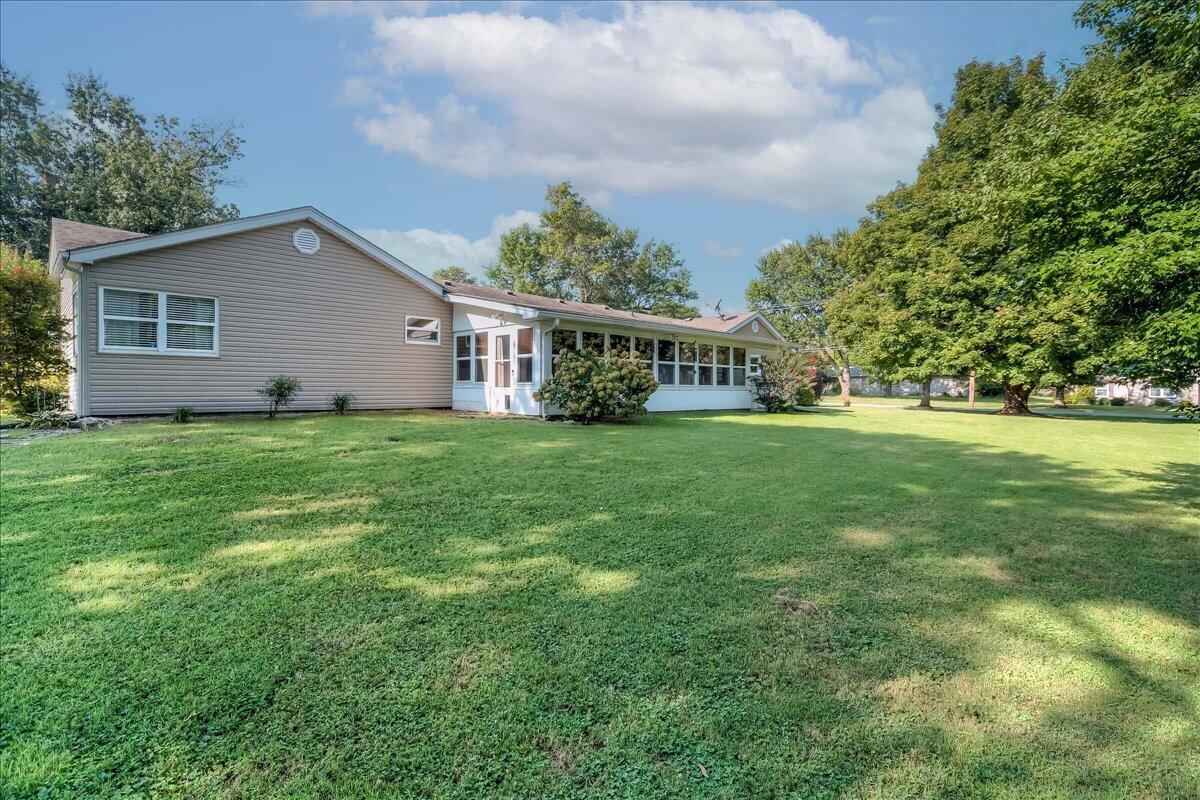 102 Maplewood Drive Property Photo 51