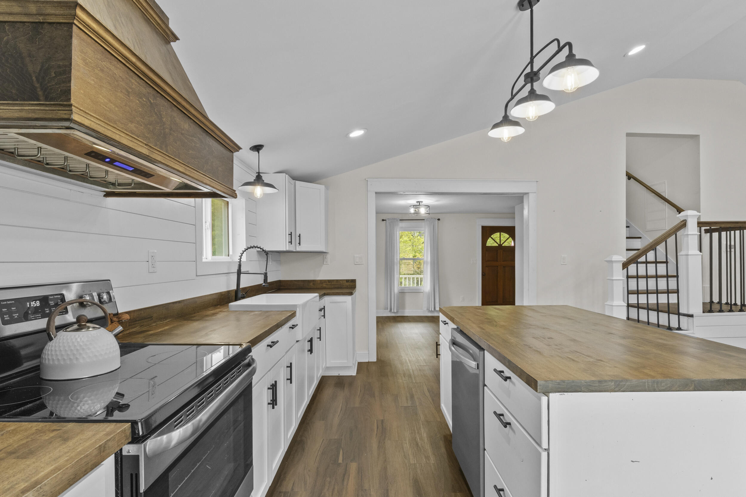 1875 White Oak Road Property Photo 15