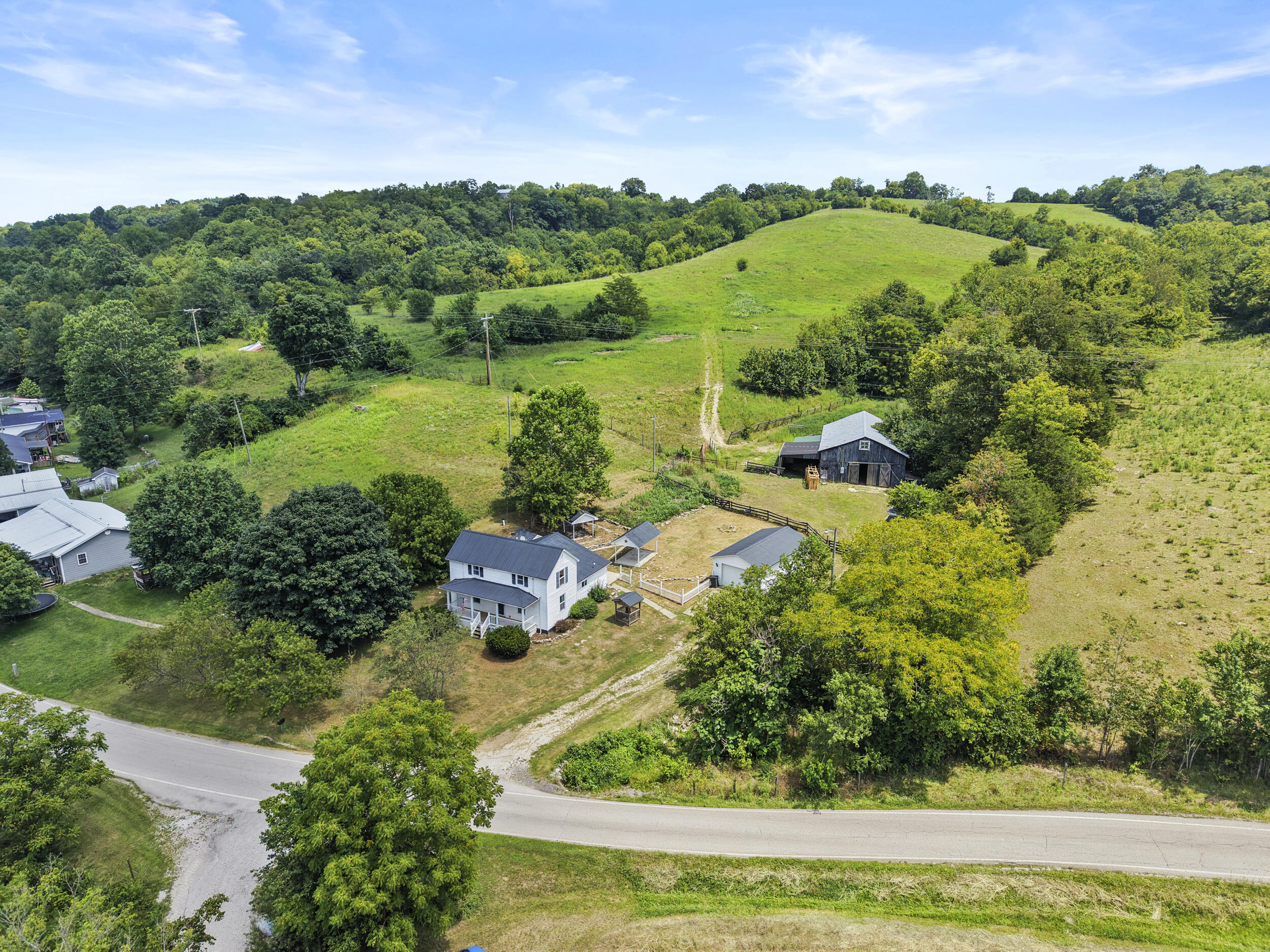 1875 White Oak Road Property Photo 44