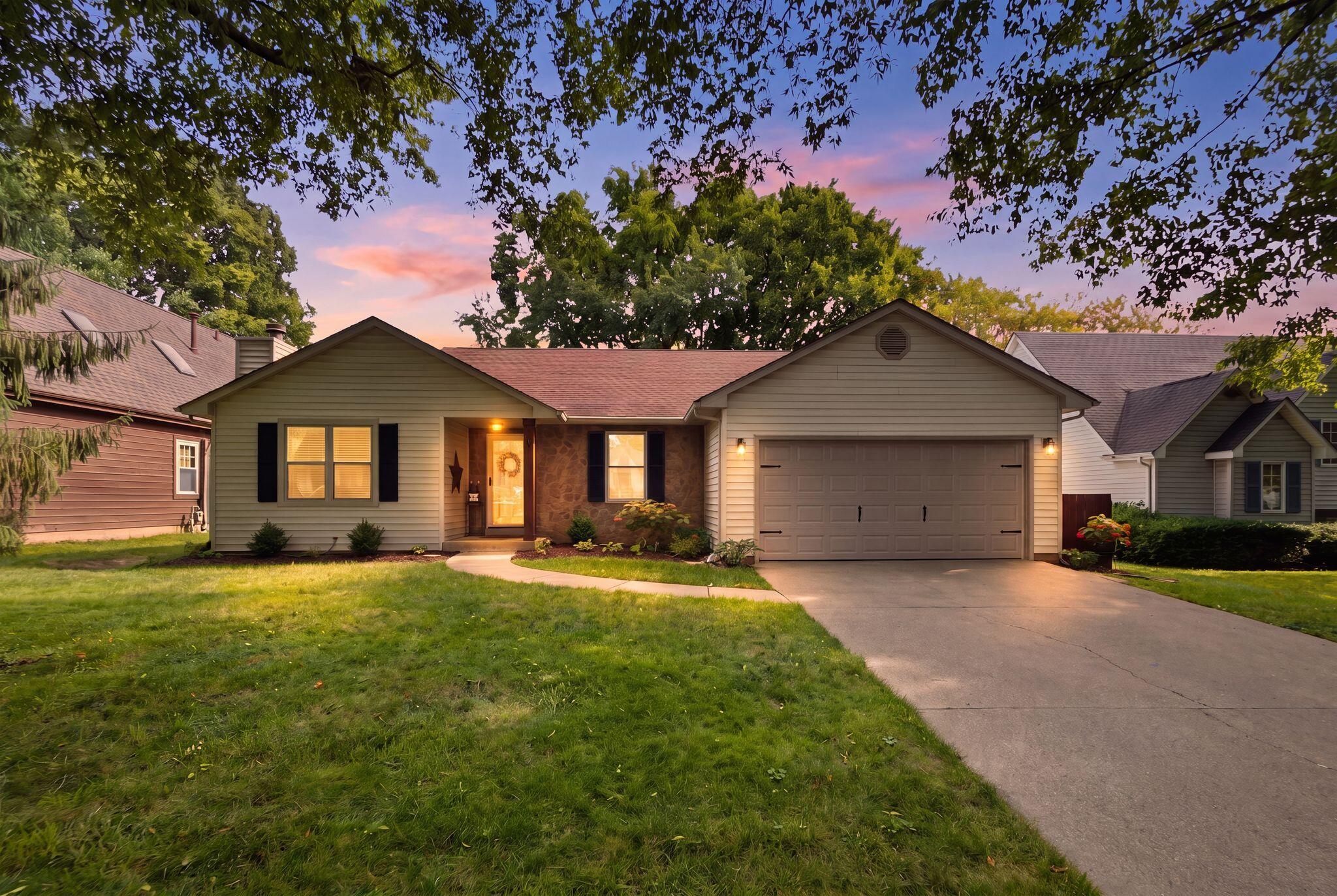 2467 Harrods Pointe Trace Property Photo 1