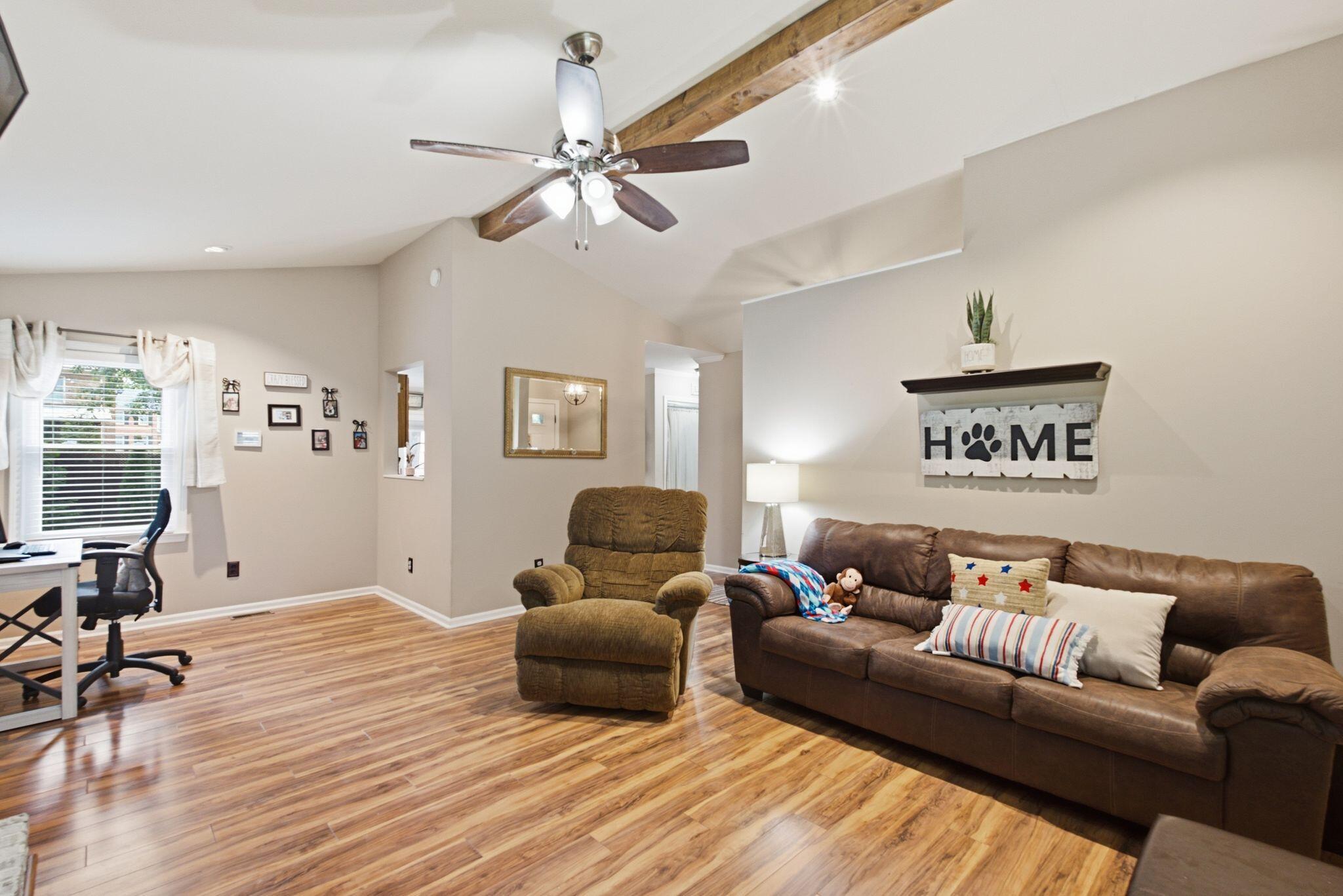 2467 Harrods Pointe Trace Property Photo 9