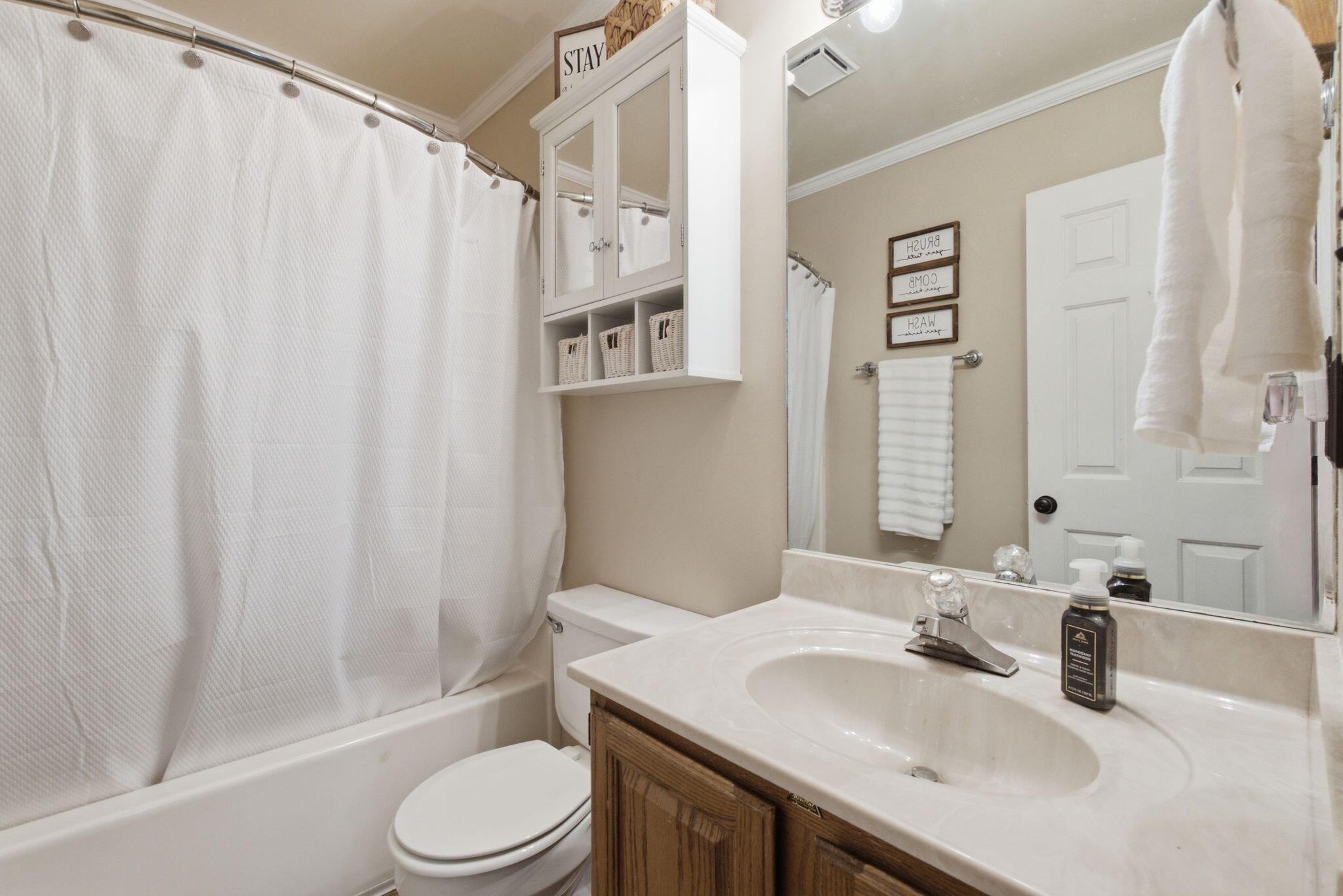 2467 Harrods Pointe Trace Property Photo 25