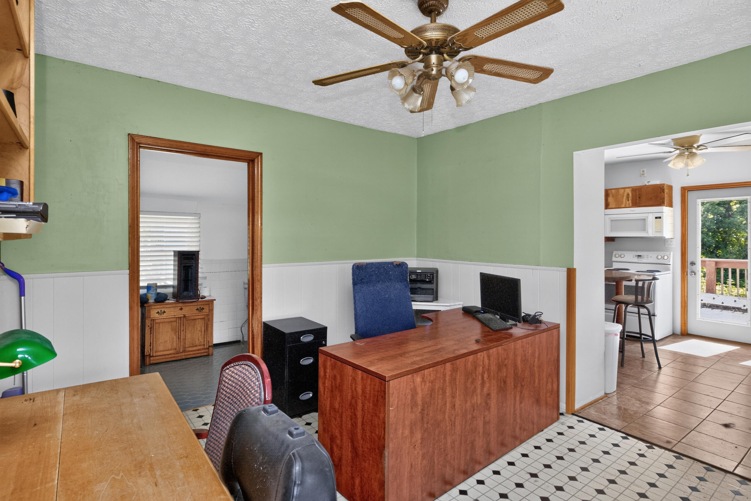 2770 Deep Creek Road Property Photo 6