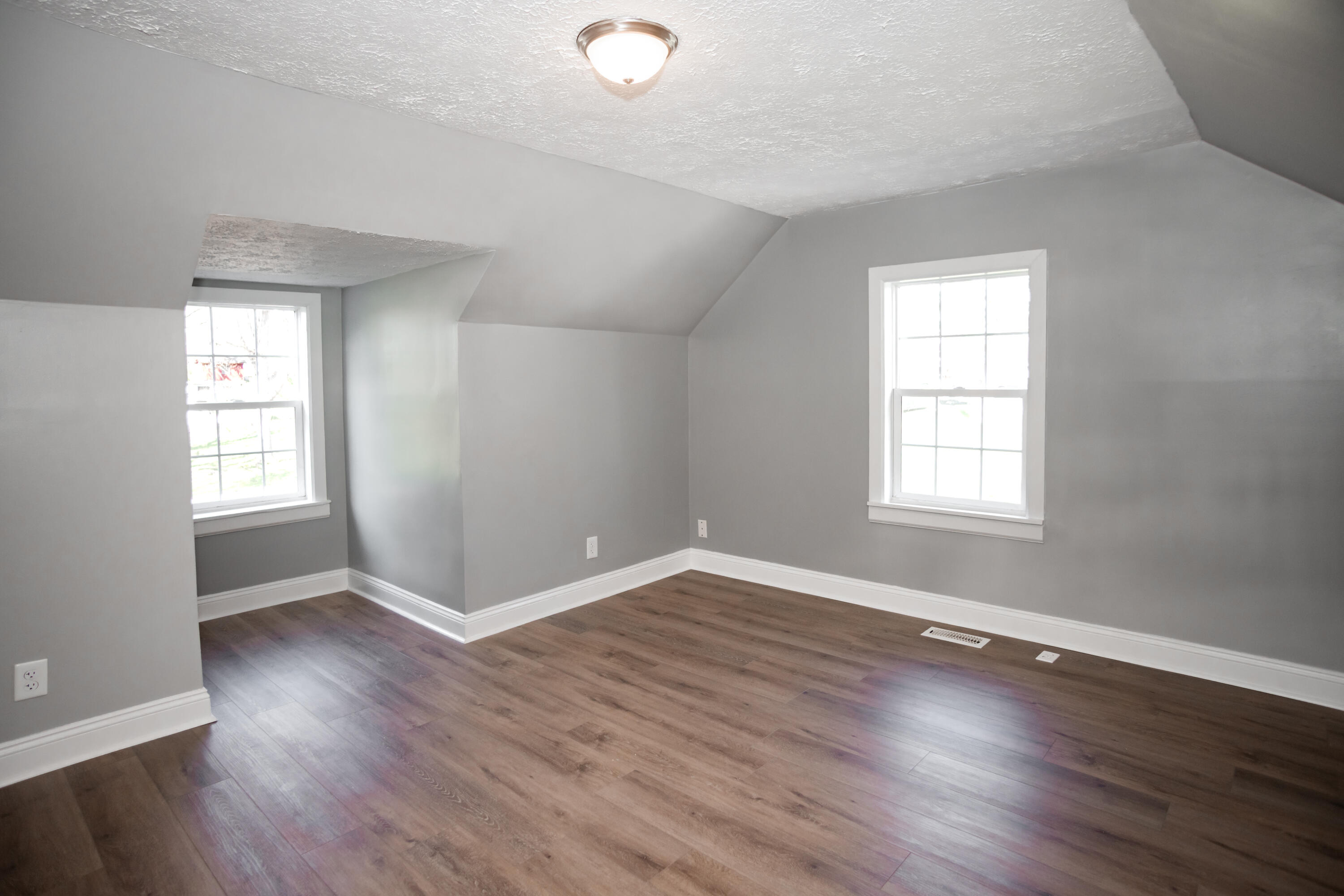 102 First Street Property Photo 49