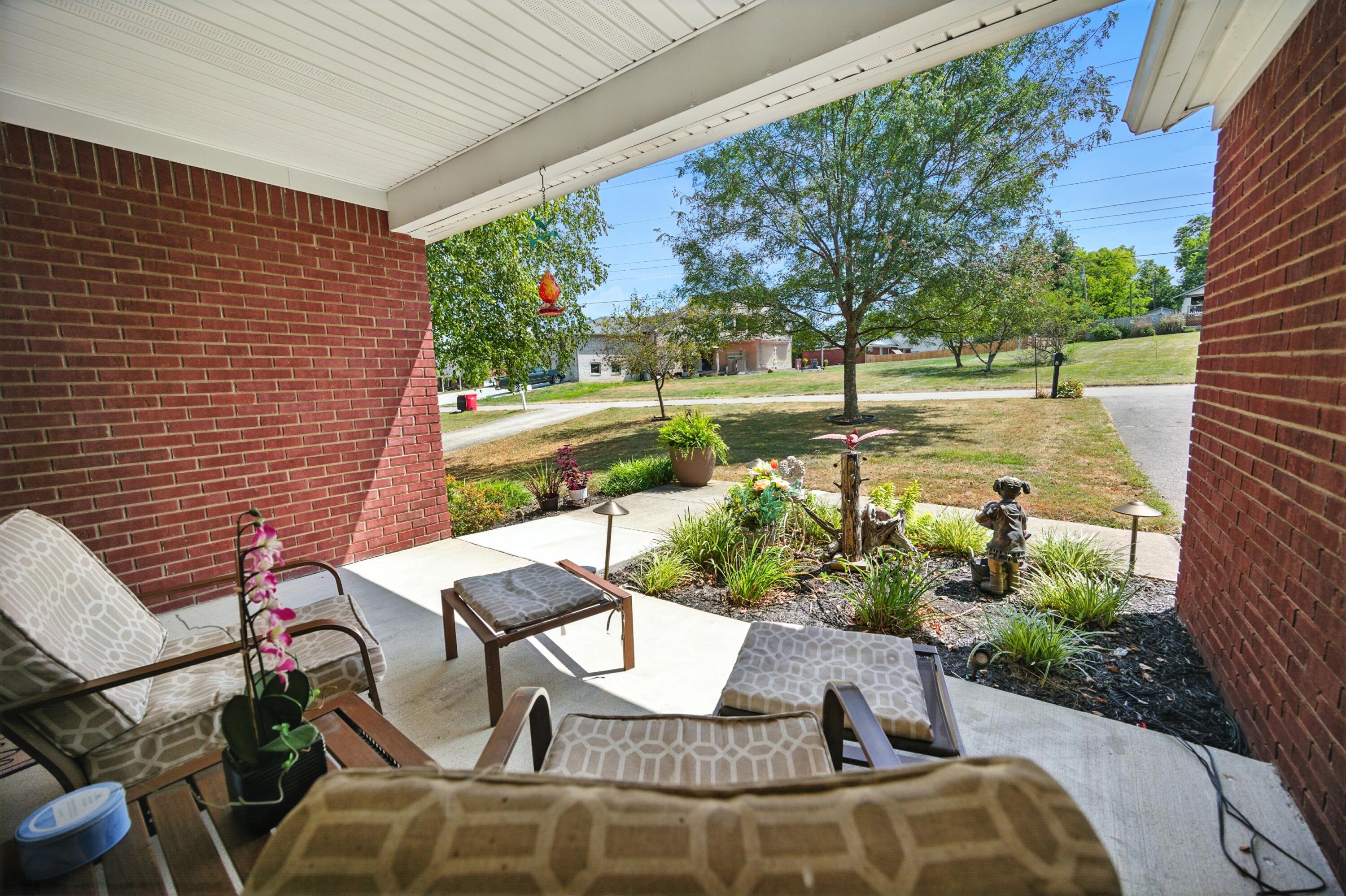 1166 Devane Lane Property Photo 7