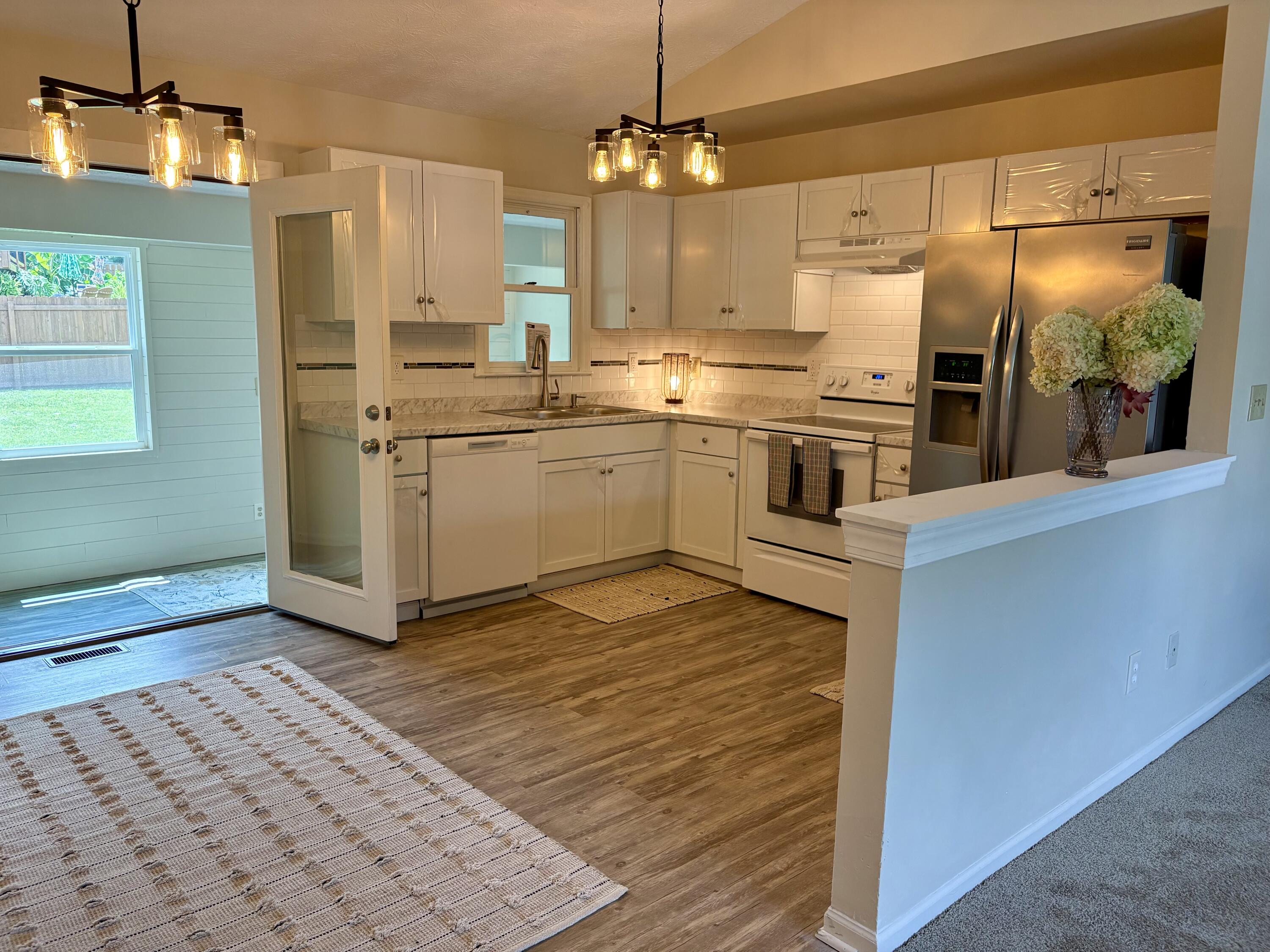 1704 Masters Lane Property Photo 1
