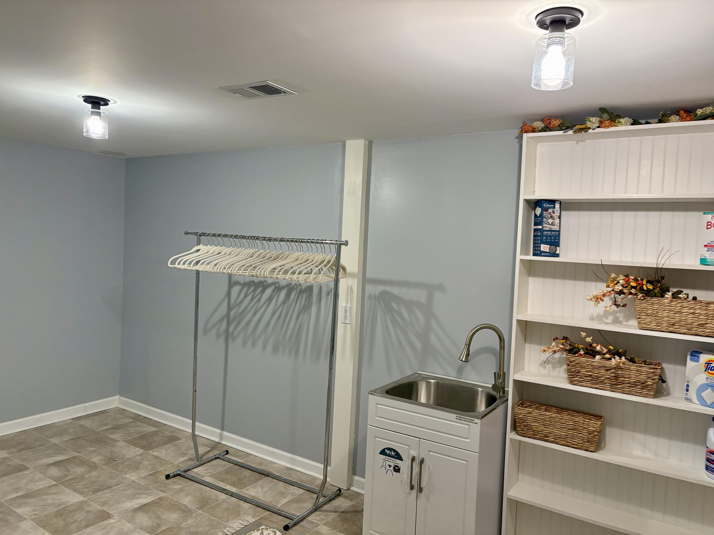 1704 Masters Lane Property Photo 4