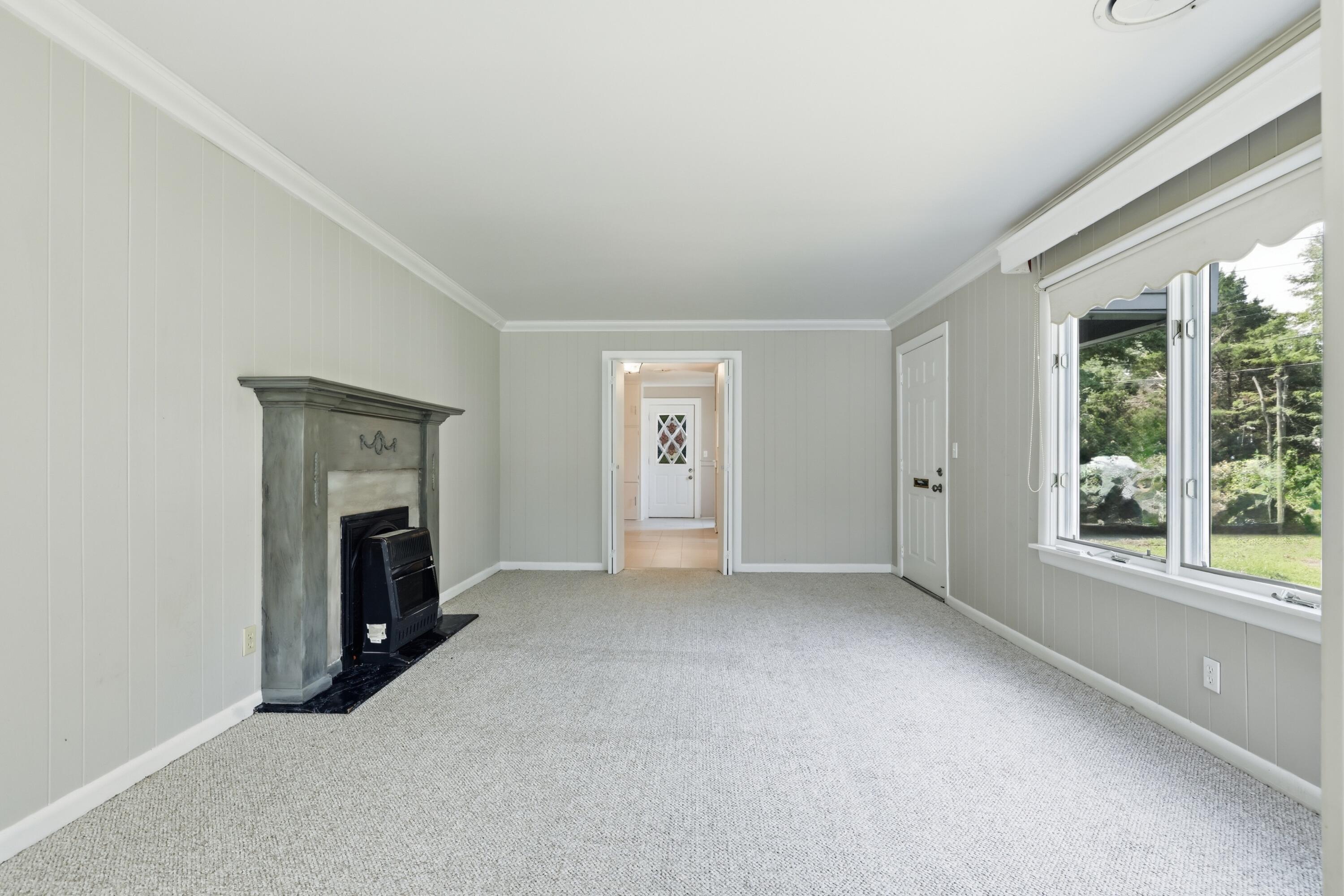 211 S 13th Street Property Photo 10