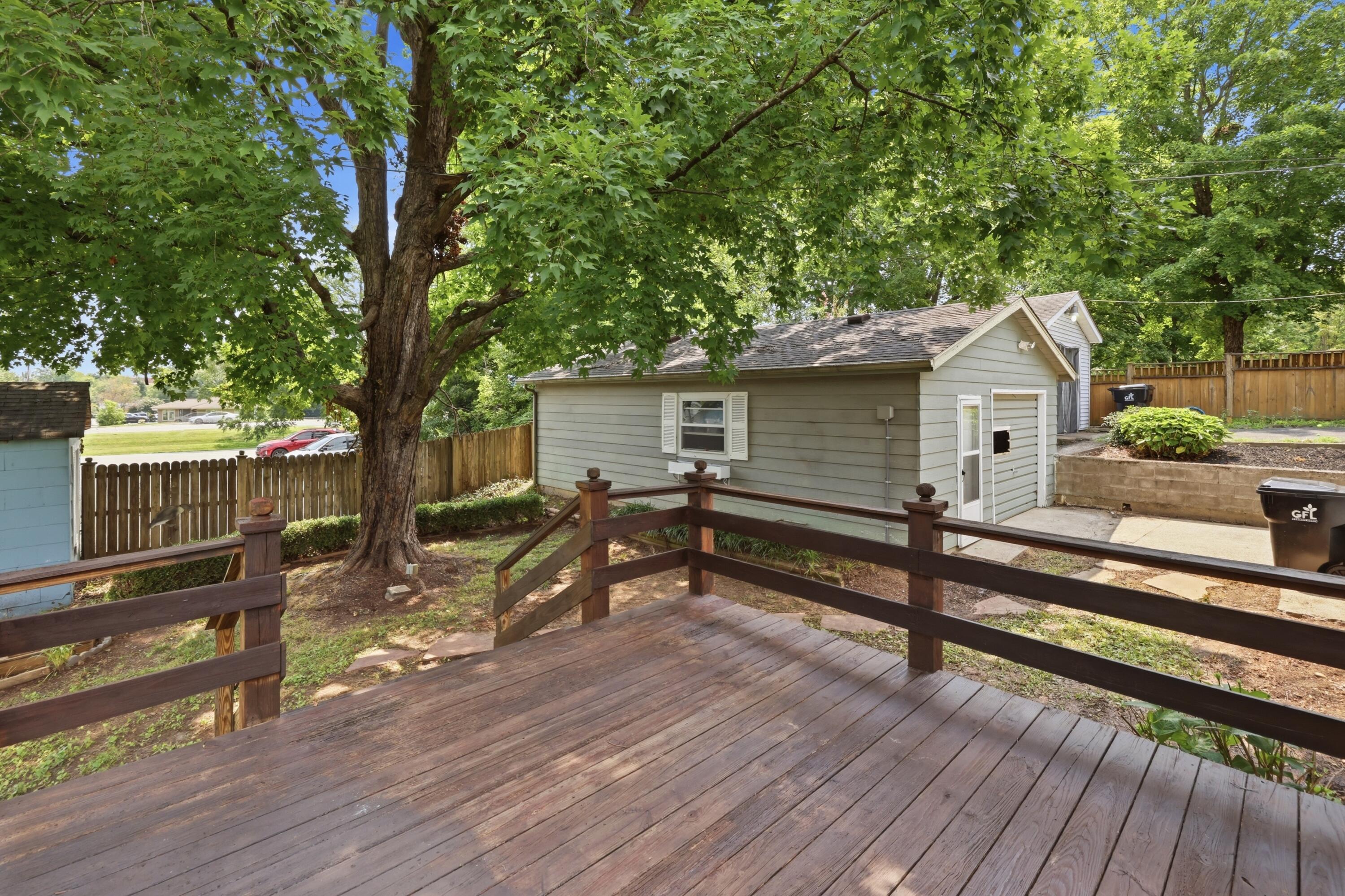 211 S 13th Street Property Photo 44