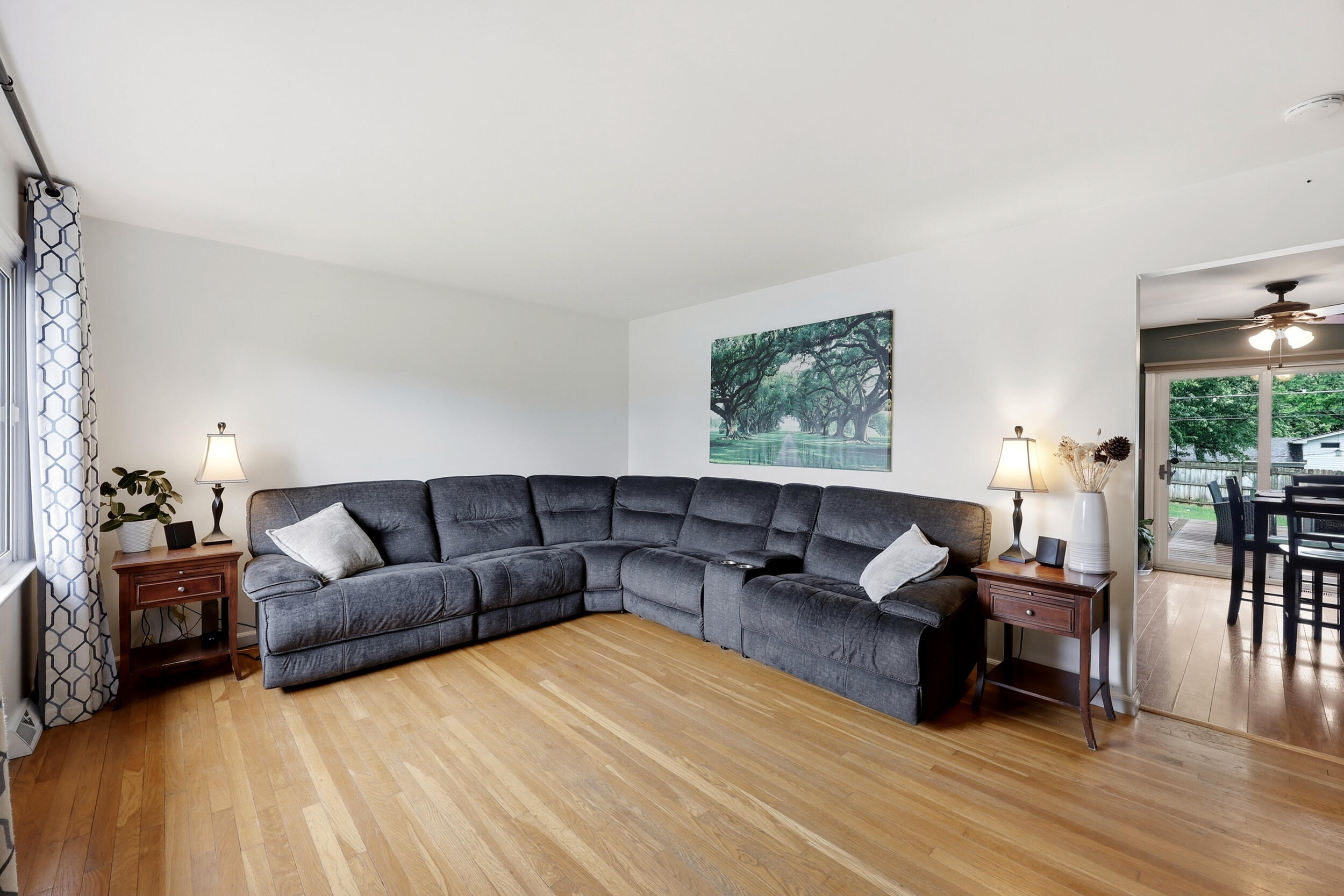 3308 Crown Crest Road Property Photo 5