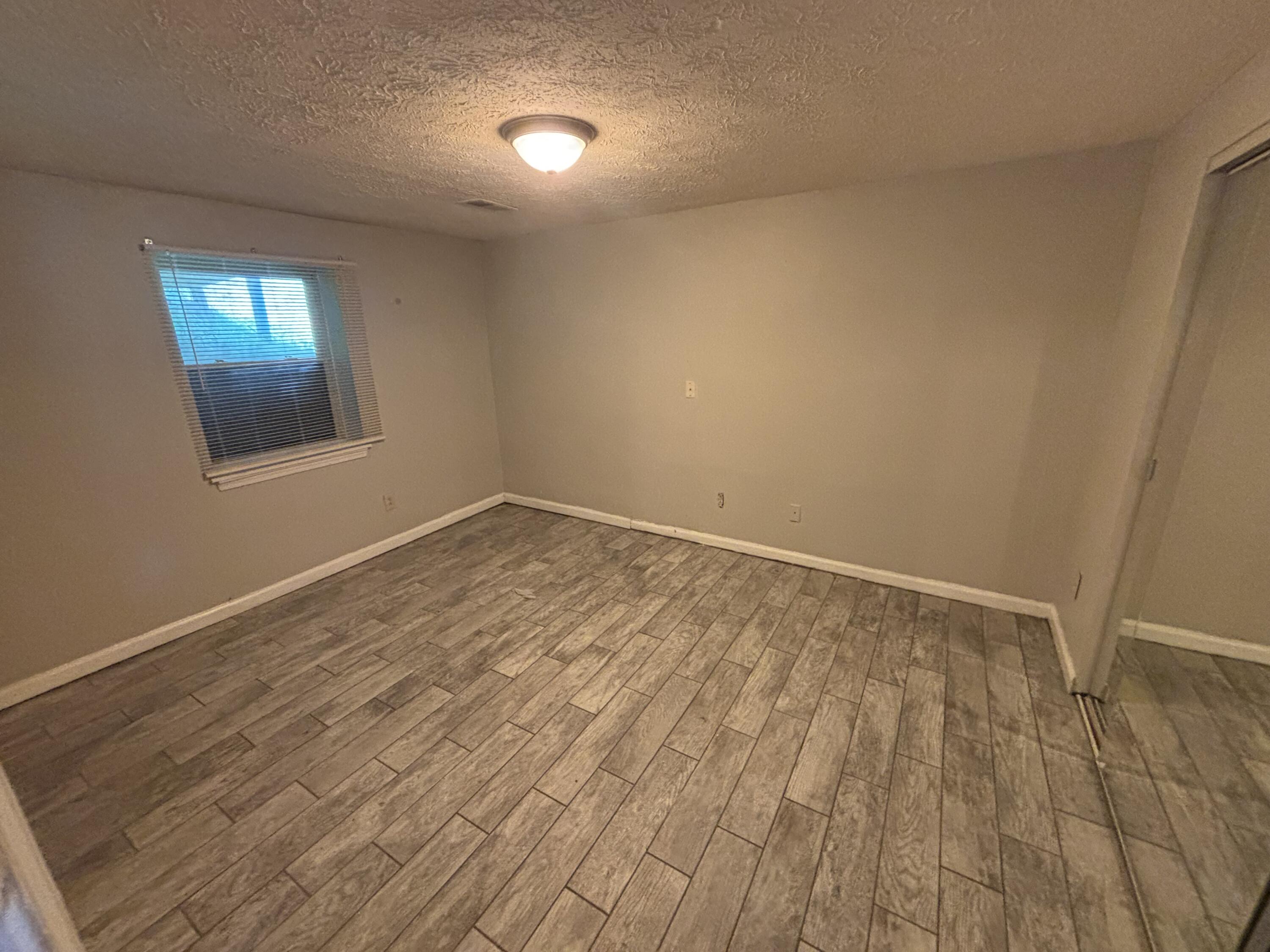 577 El Paseo Place Property Photo 8