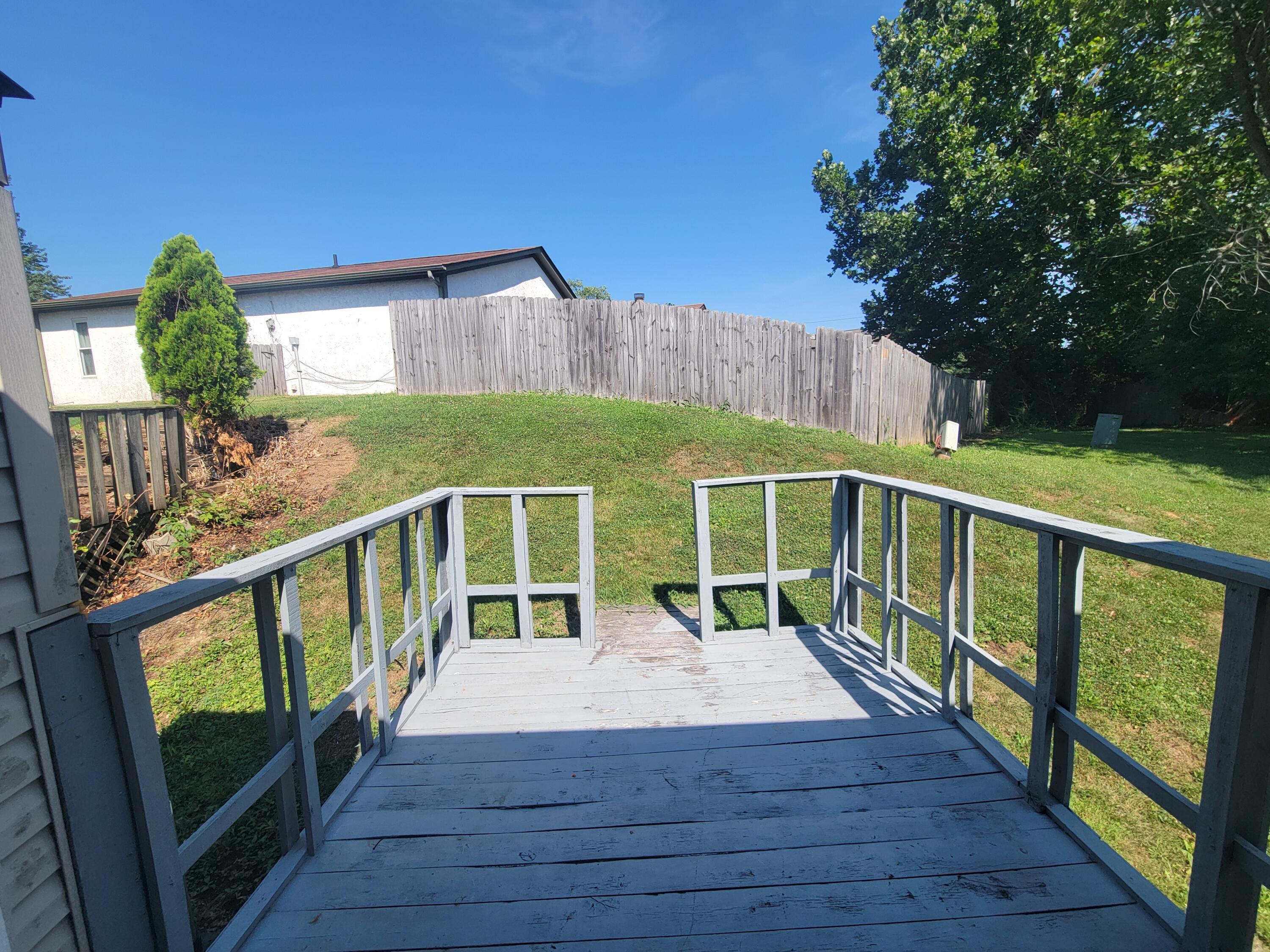 577 El Paseo Place Property Photo 10