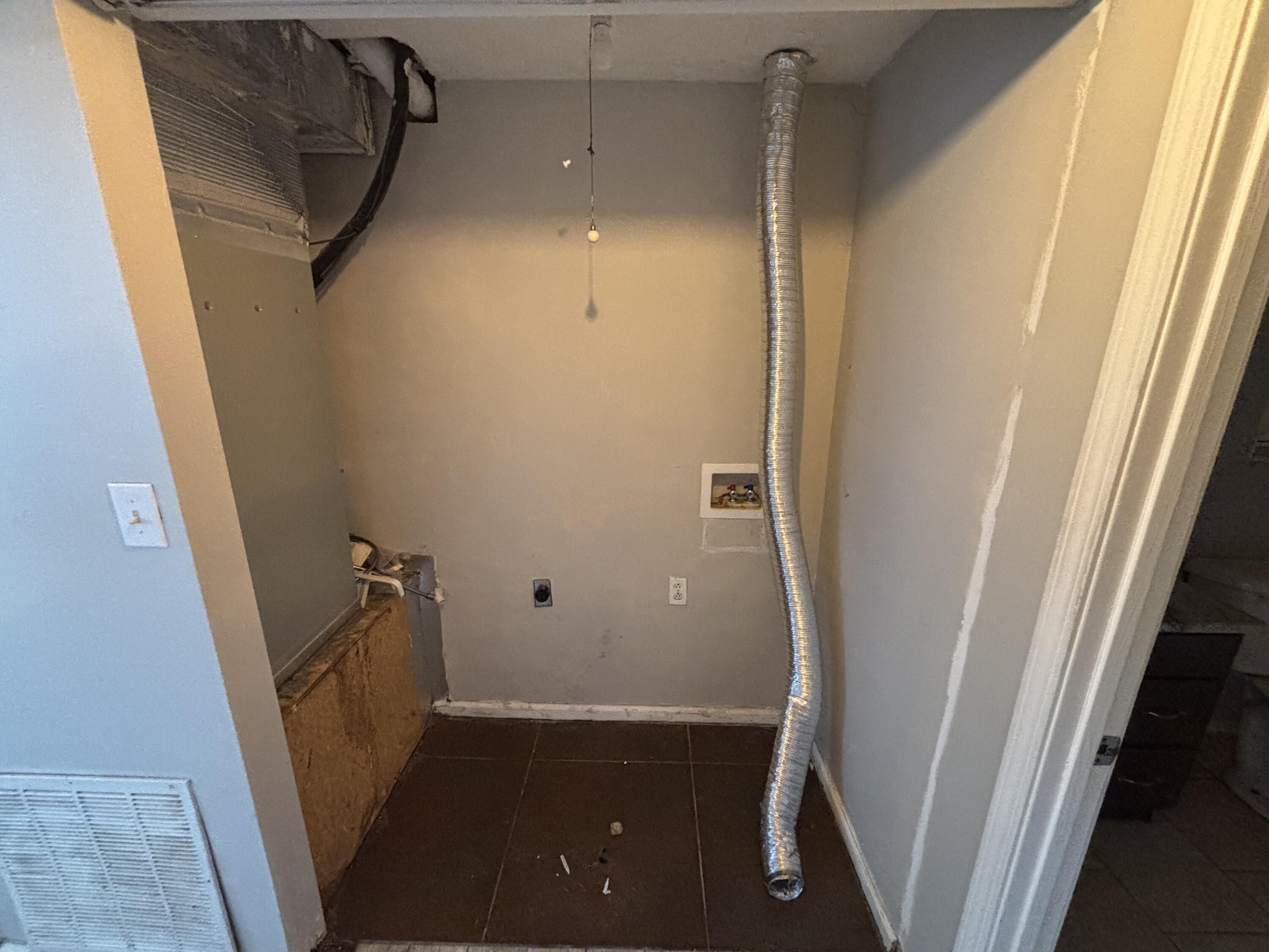 577 El Paseo Place Property Photo 11