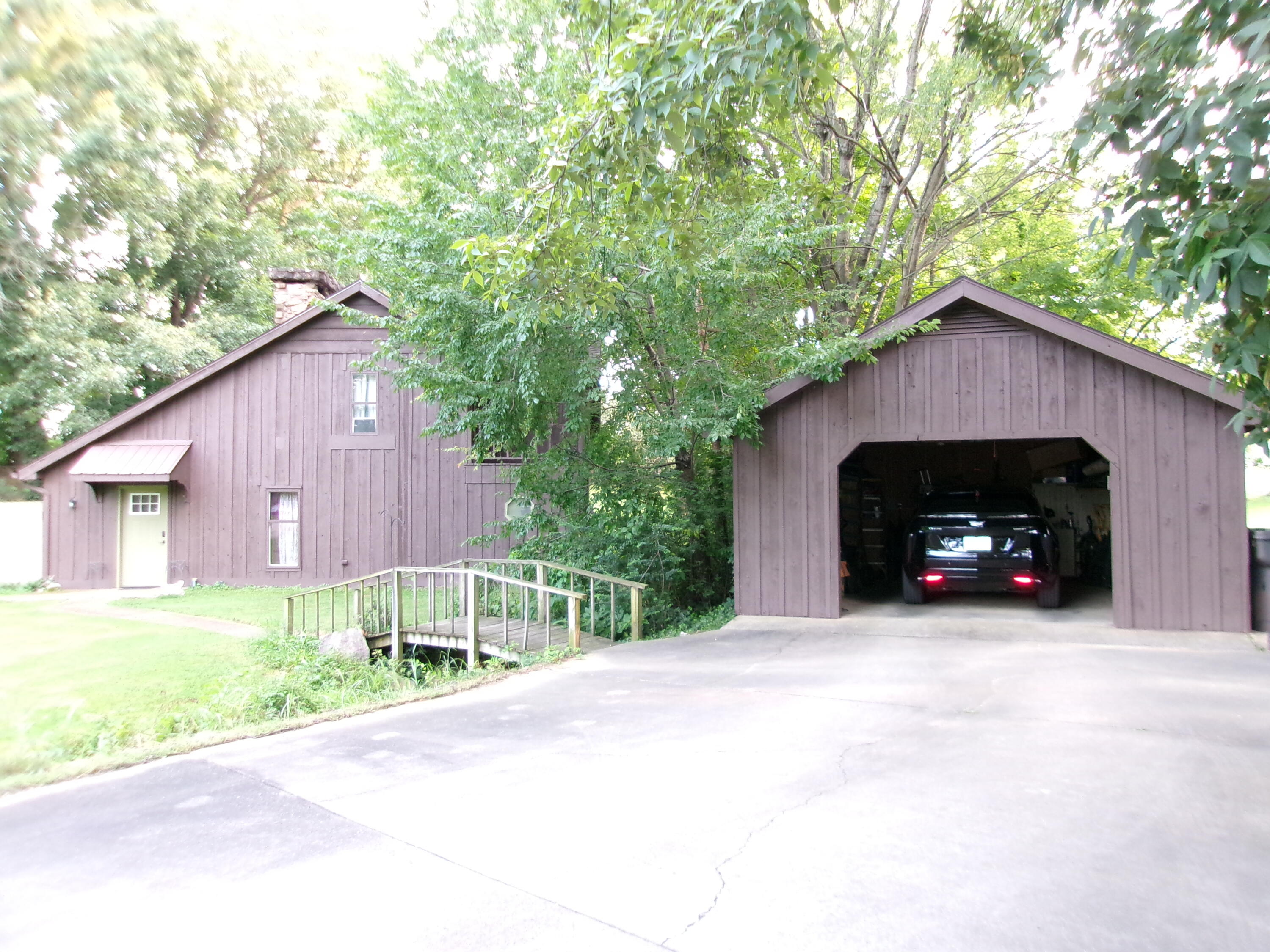 750 Tyree Road Property Photo 2