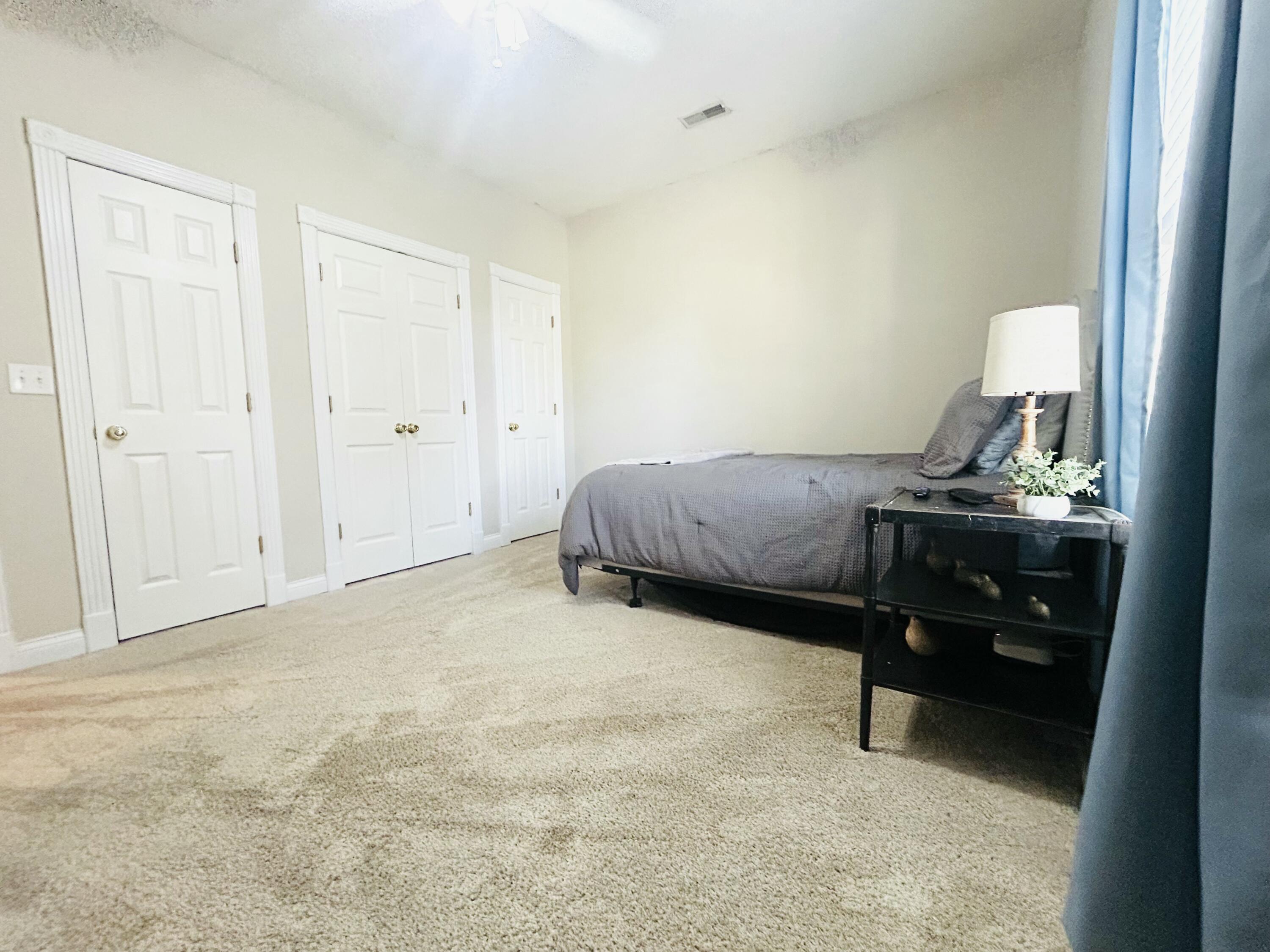 325 Elmsleigh Drive Property Photo 34