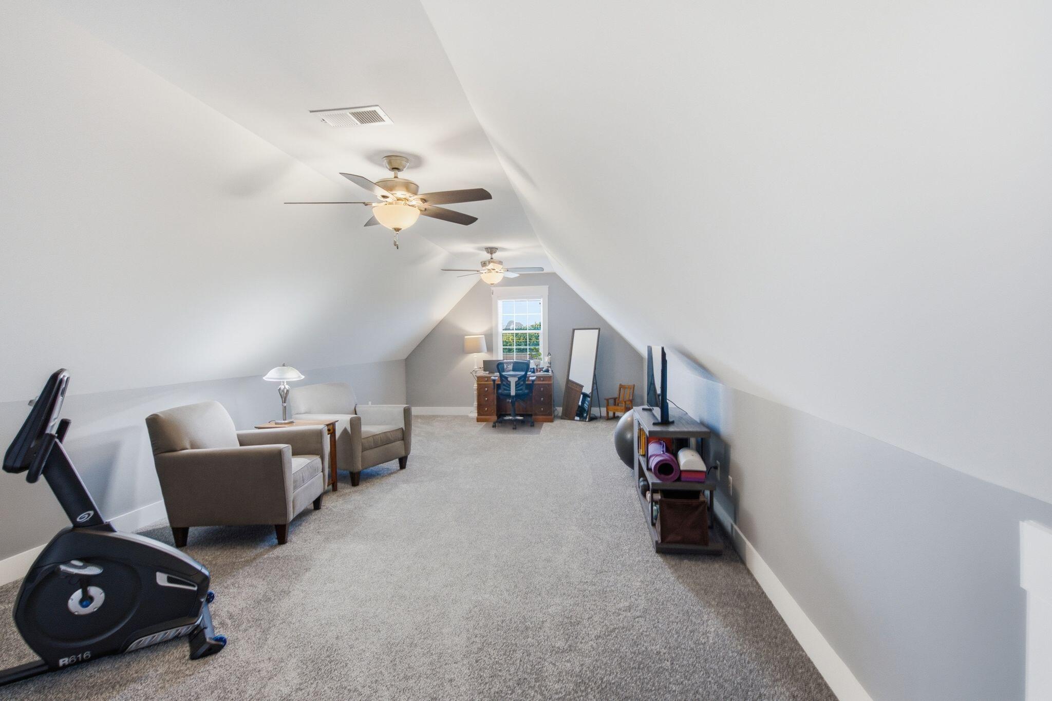 275 Inverness Trail Property Photo 42