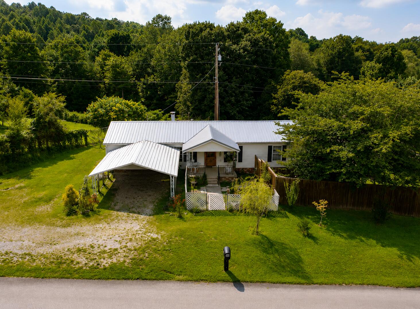631 Adams Road Property Photo 1