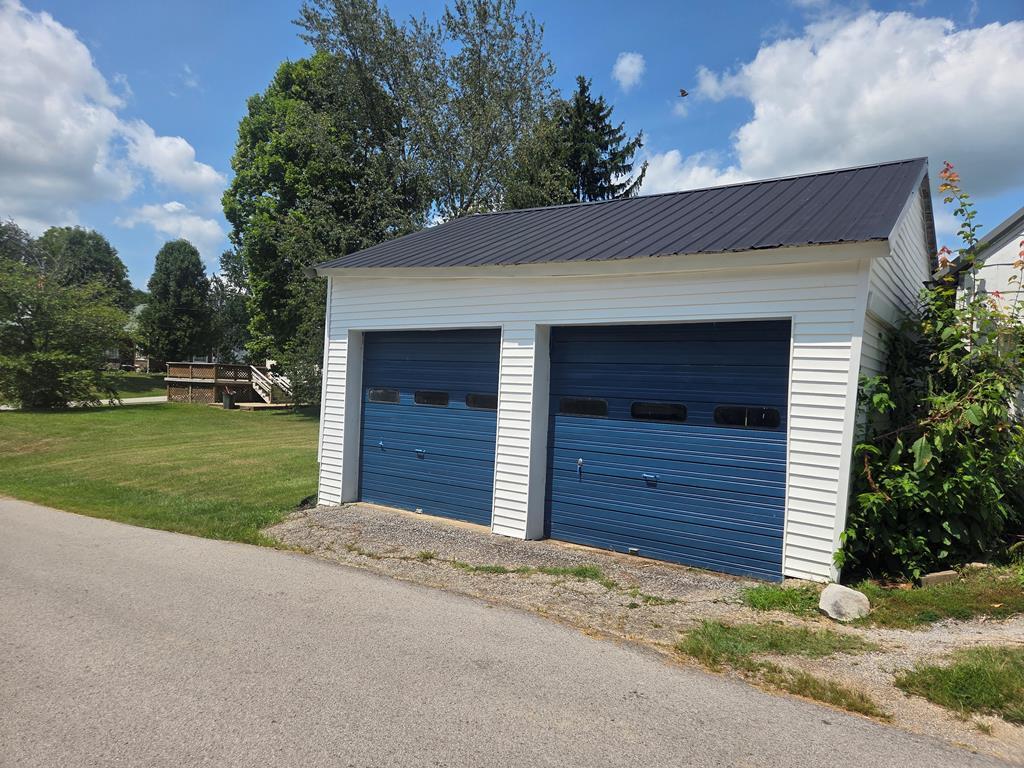 231 Mills Avenue Property Photo 33