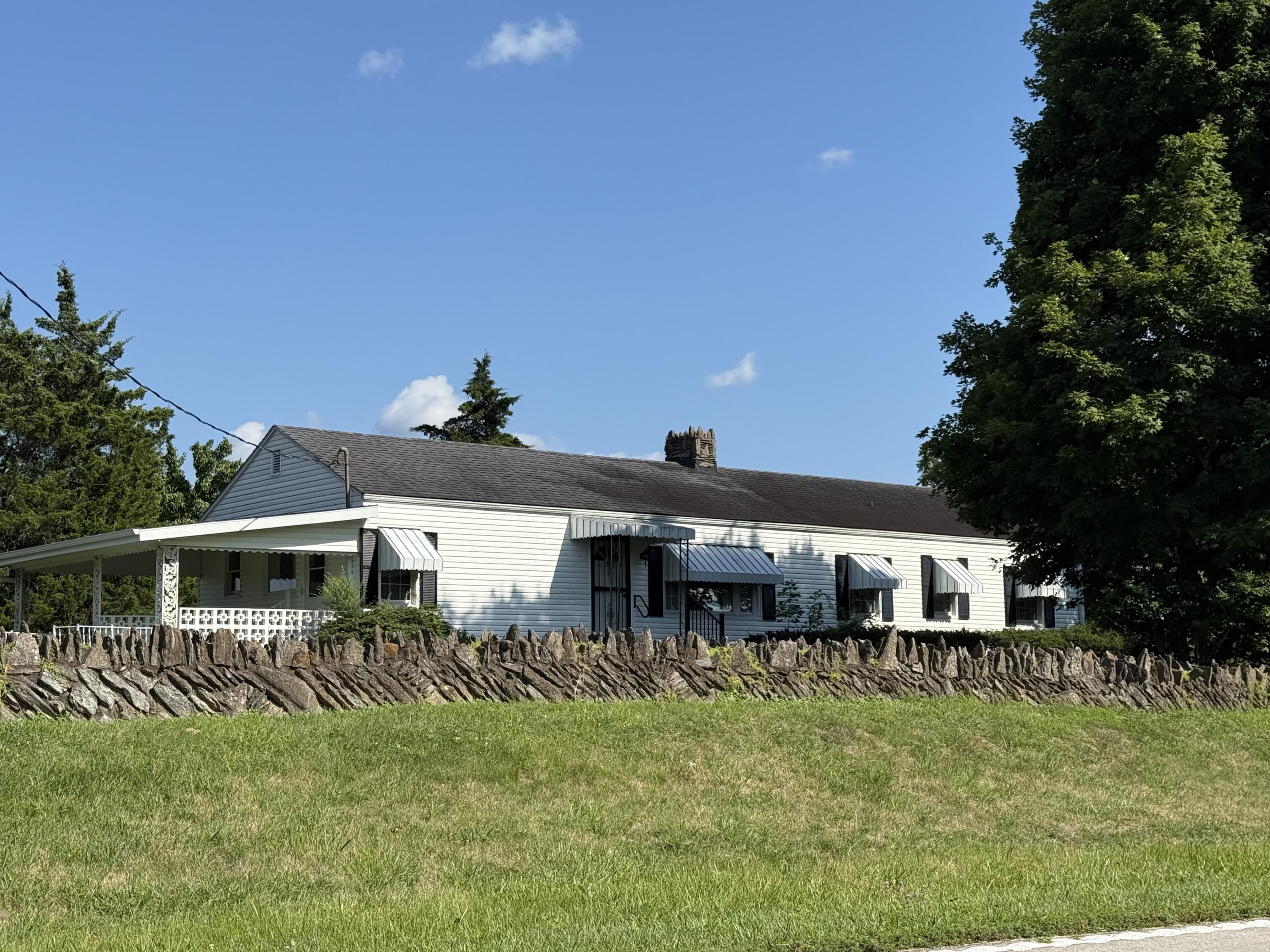 875 S Bluelicks Pike Road Property Photo 1
