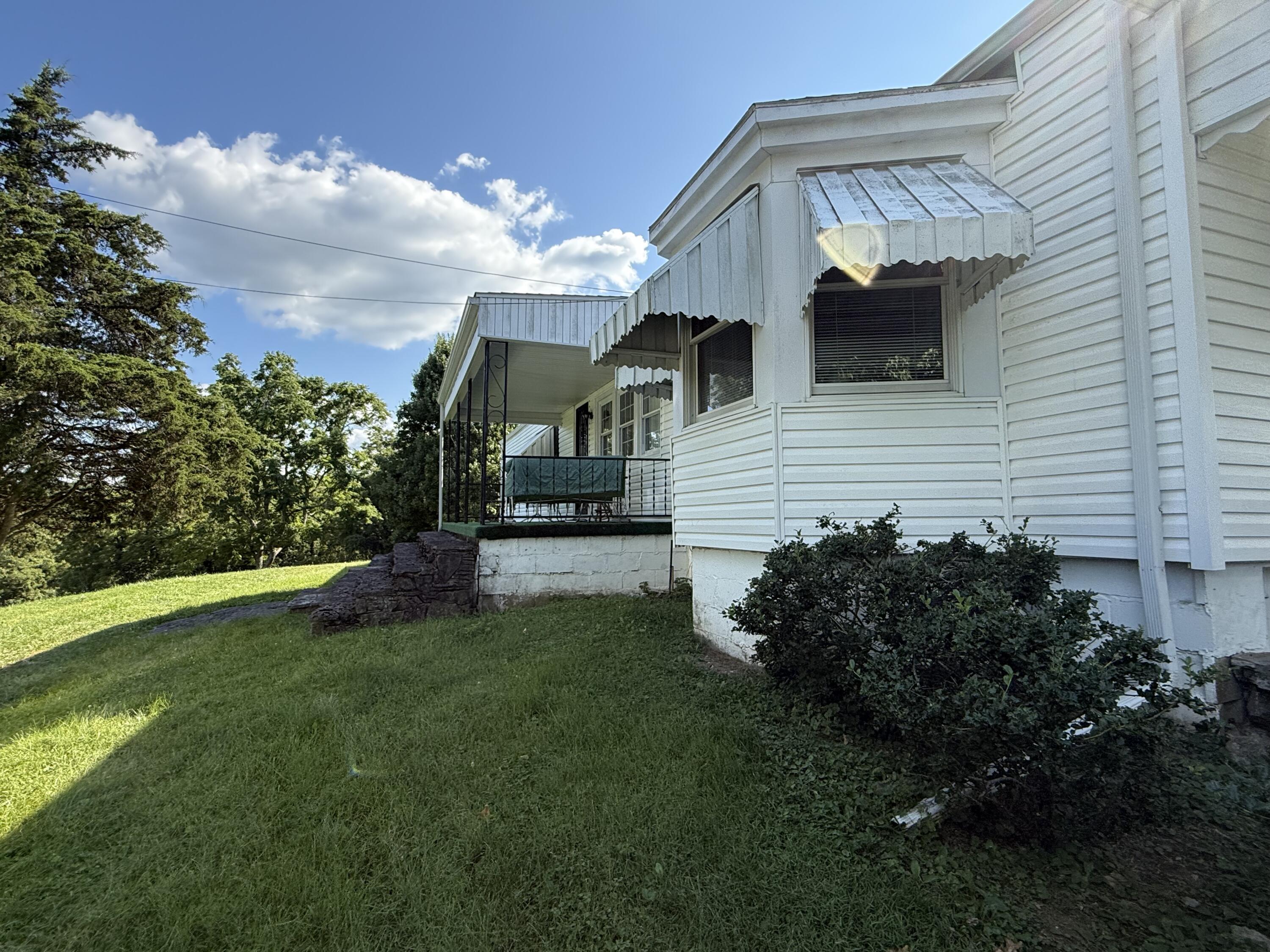875 S Bluelicks Pike Road Property Photo 6