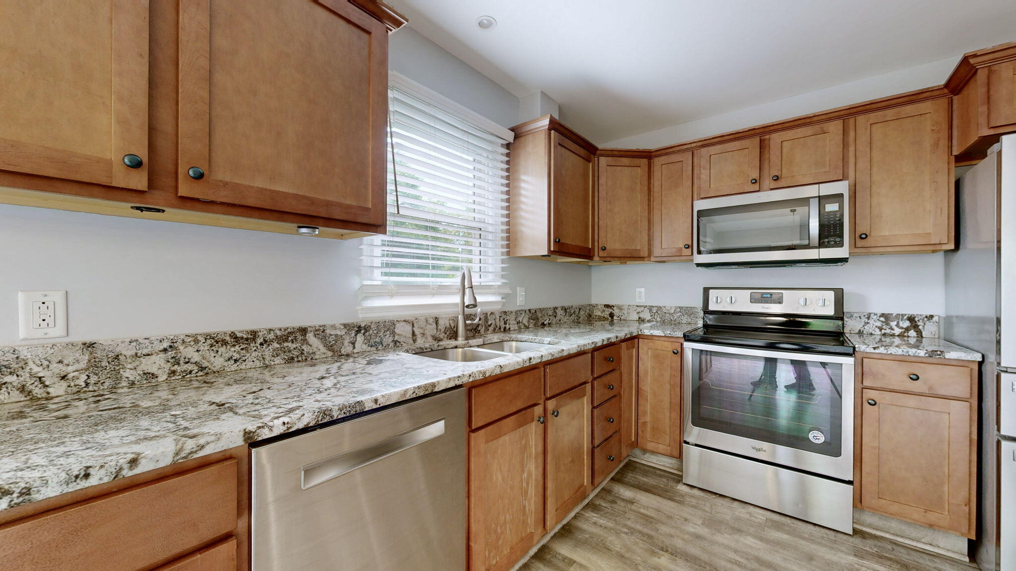856 Pinkney Drive Property Photo 2