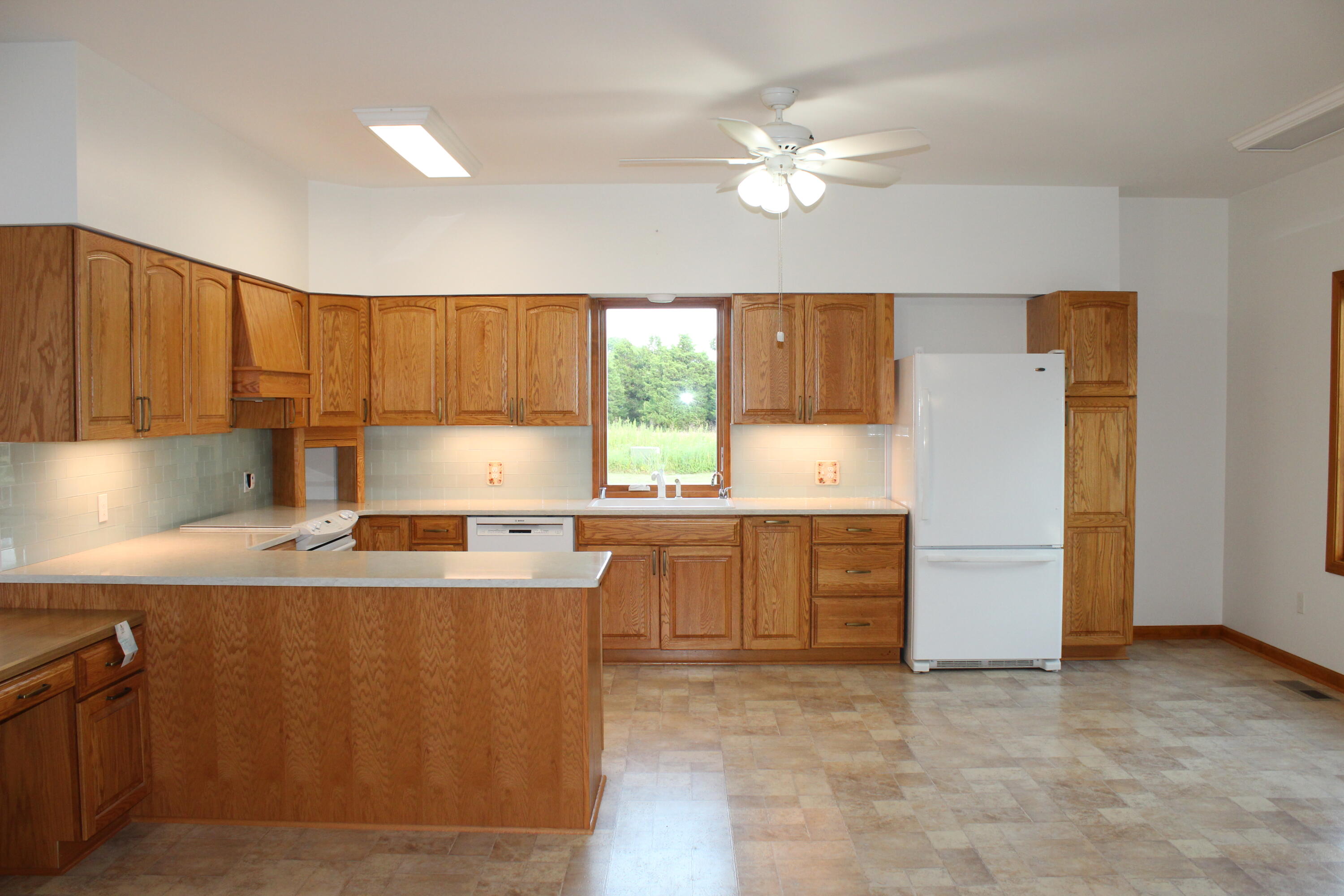 105 Cedar Creek Cove Property Photo 7